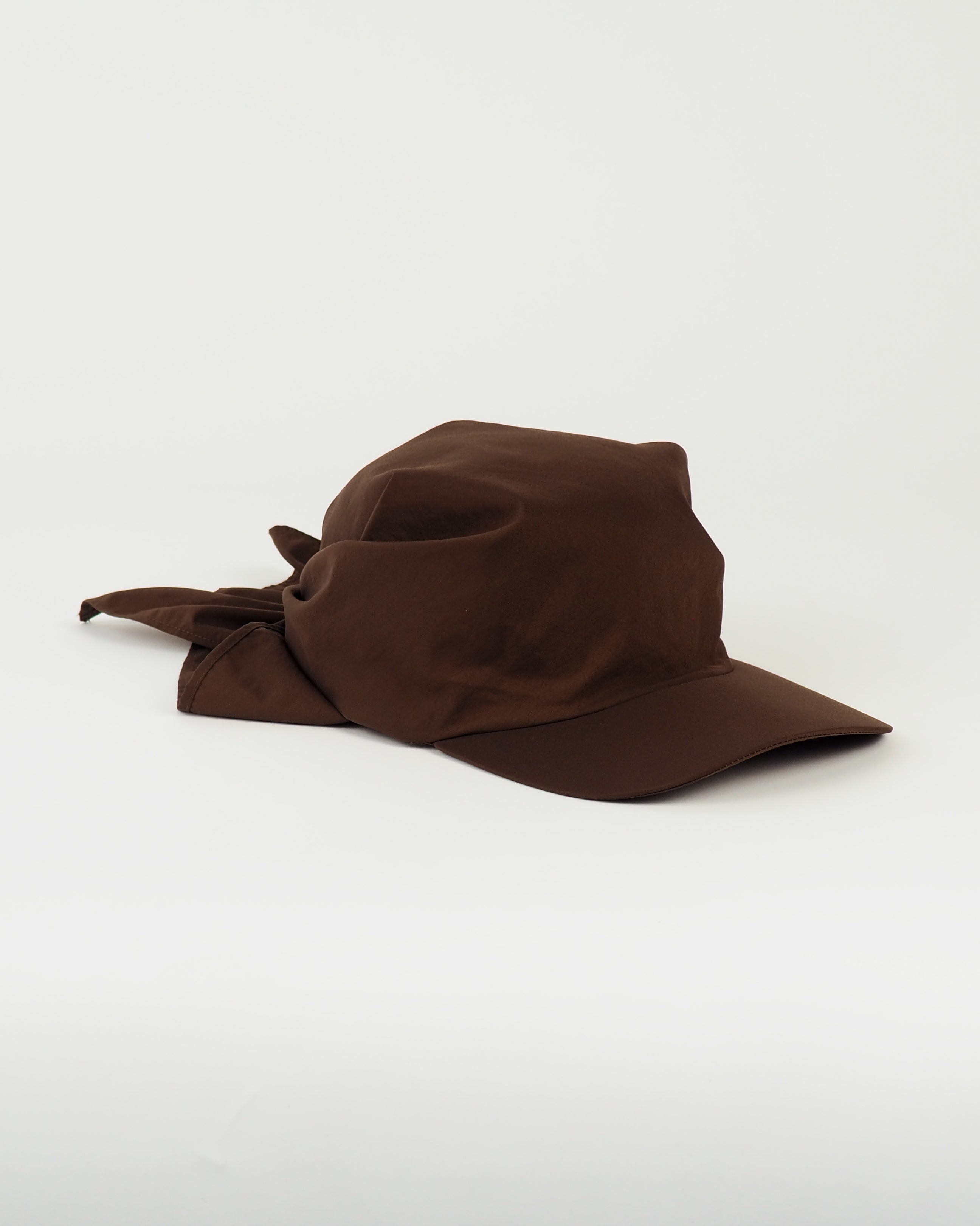 Brim Scarf in Brown - CLYDE