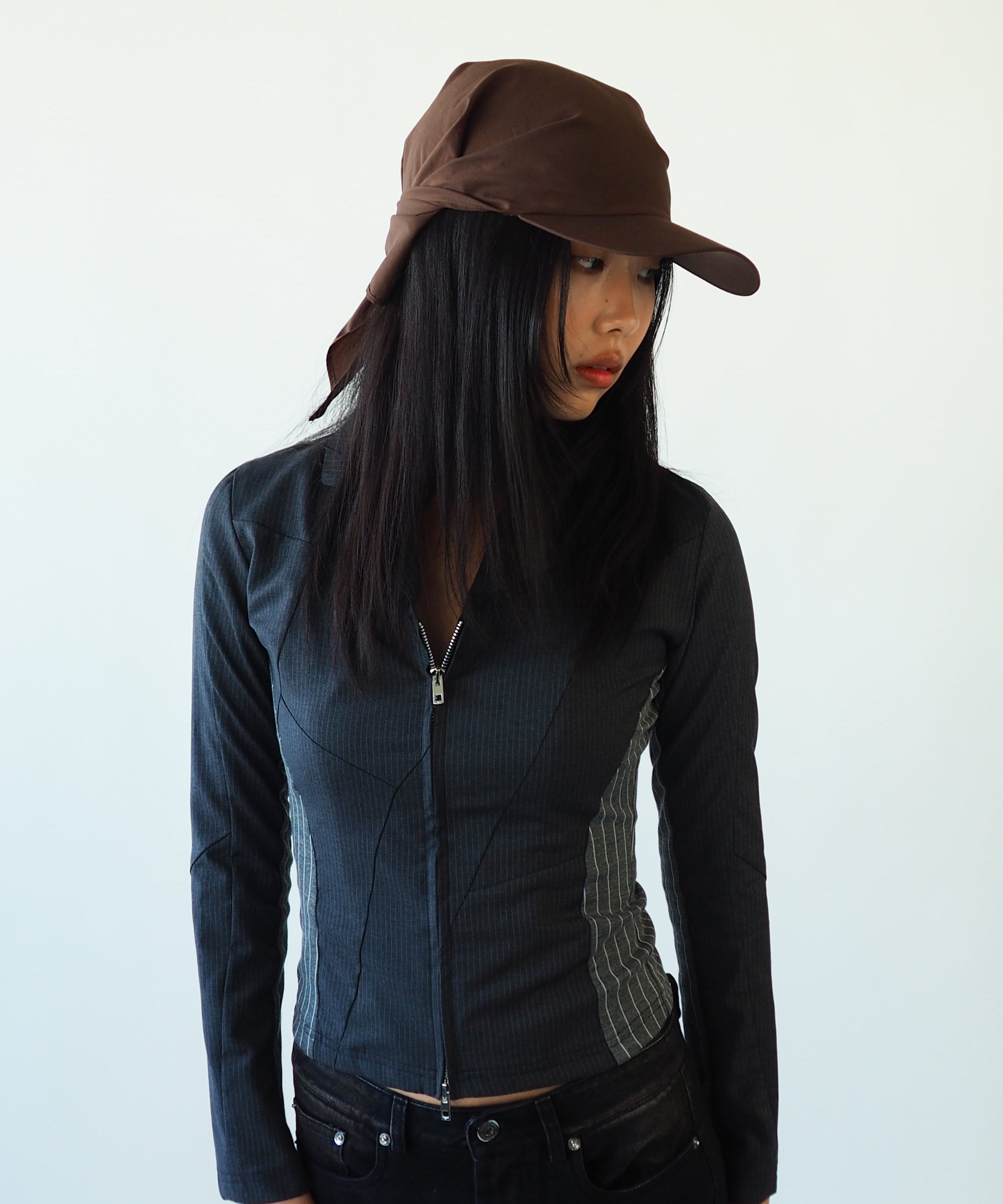 Brim Scarf in Brown - CLYDE