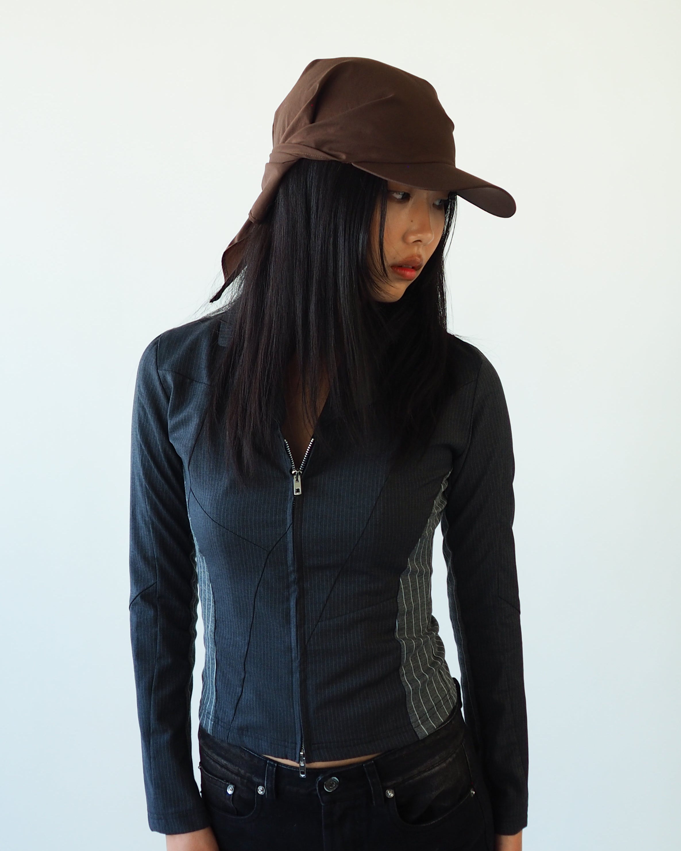 Brim Scarf in Brown - CLYDE