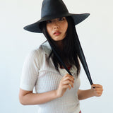Caro Hat w. Neck Shade in Black Toquilla Straw - CLYDE