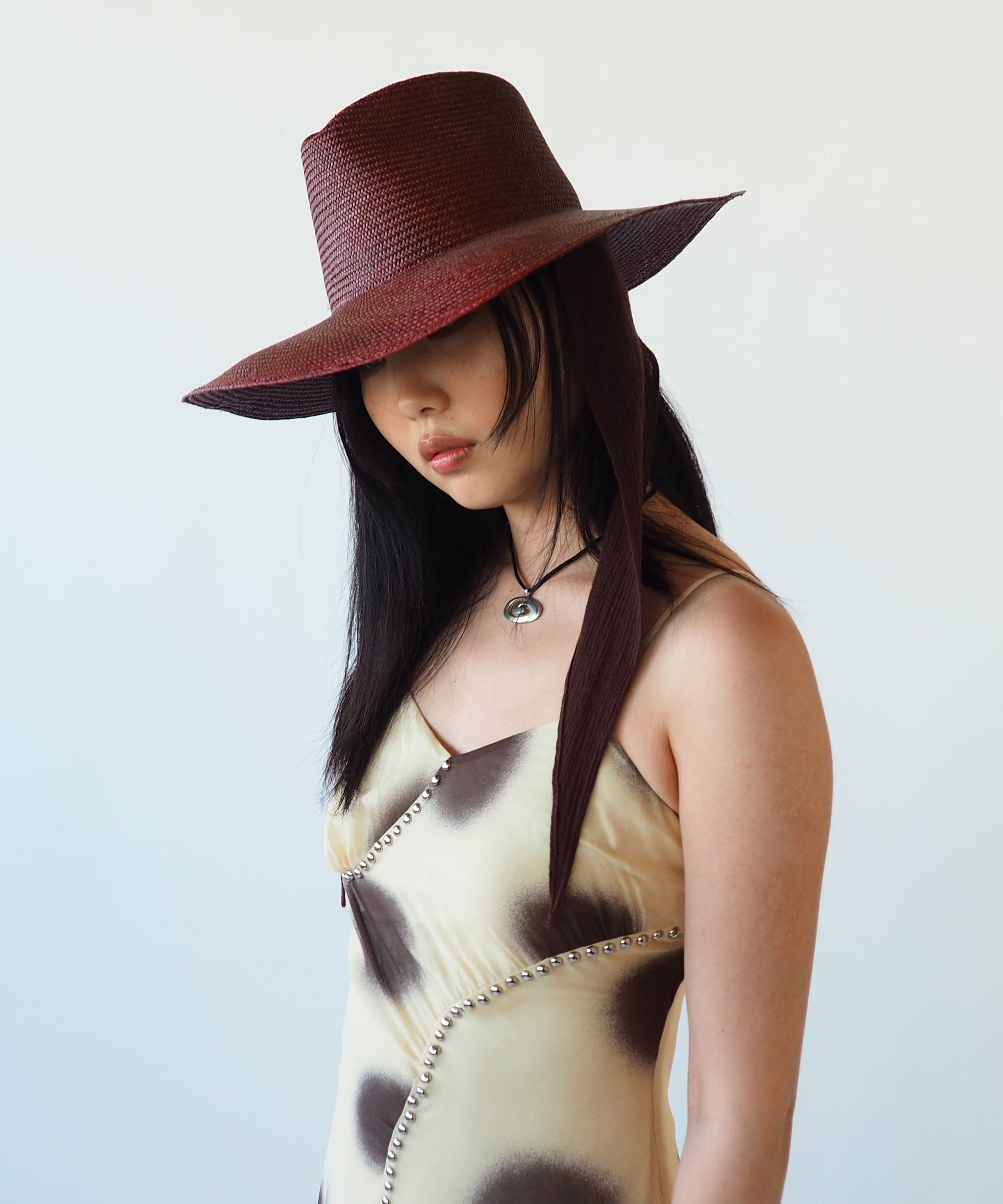 Caro Hat w. Neck Shade in Earth Brown Toquilla Straw - CLYDE