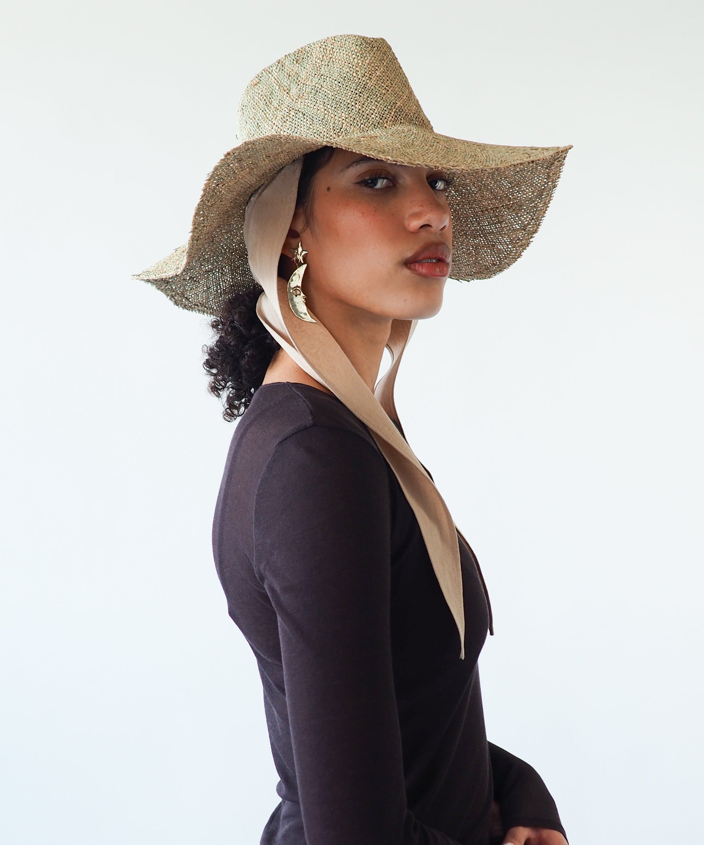 Caro Hat w. Neck Shade in Seagrass - CLYDE
