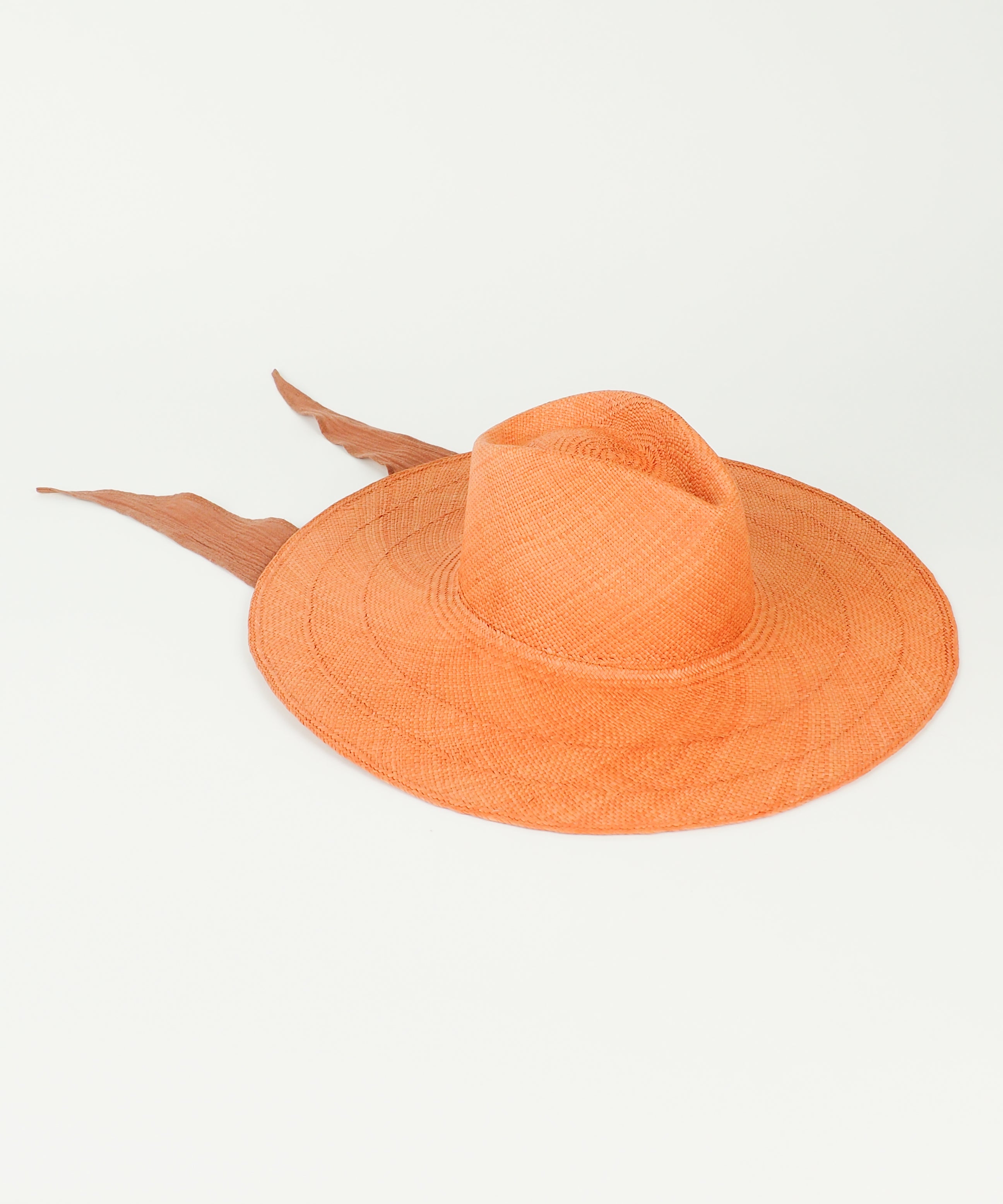Caro Hat in Umber Brown w. Neck Shade - CLYDE