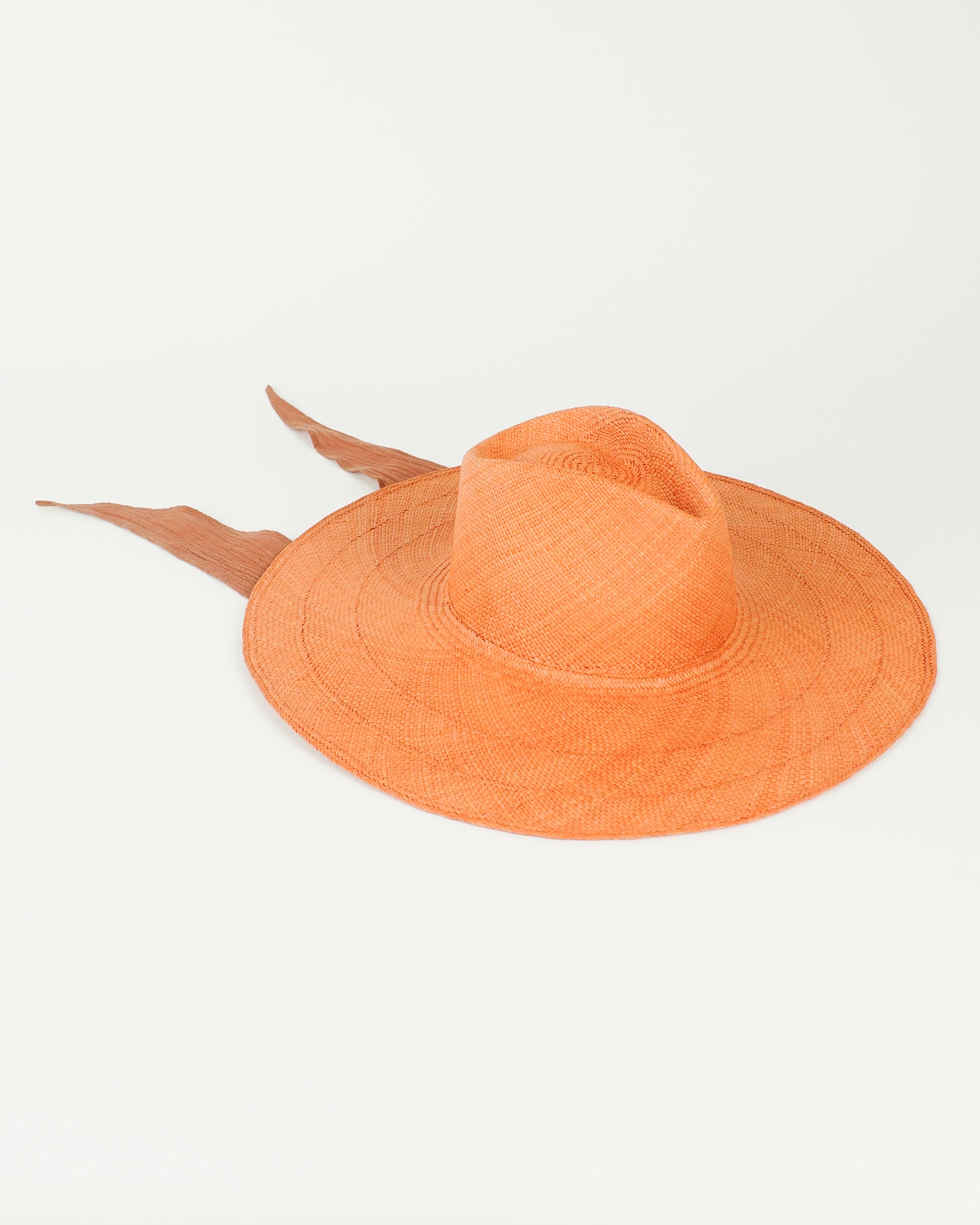Caro Hat in Umber Brown w. Neck Shade - CLYDE