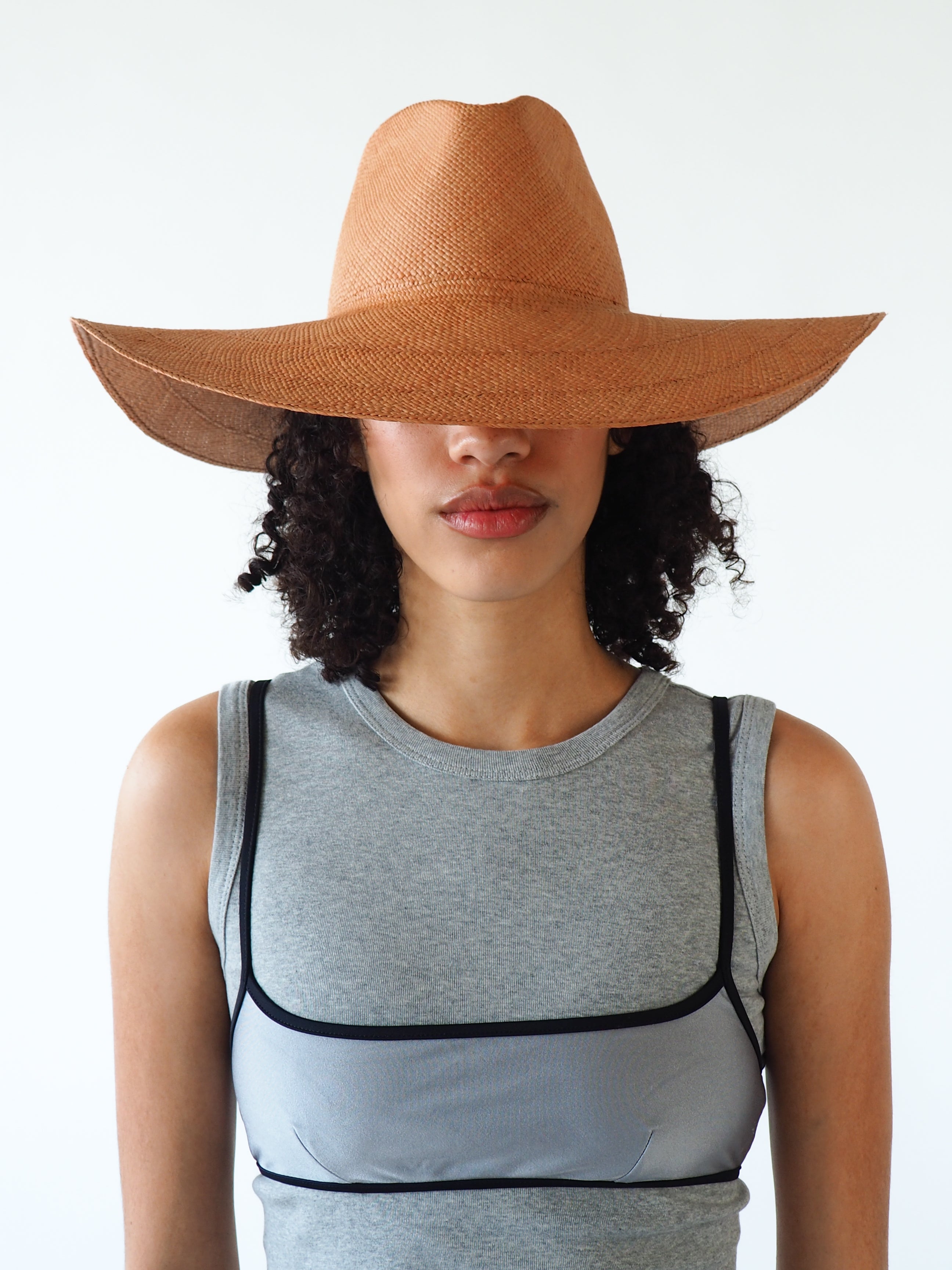 Caro Hat in Umber Brown - CLYDE