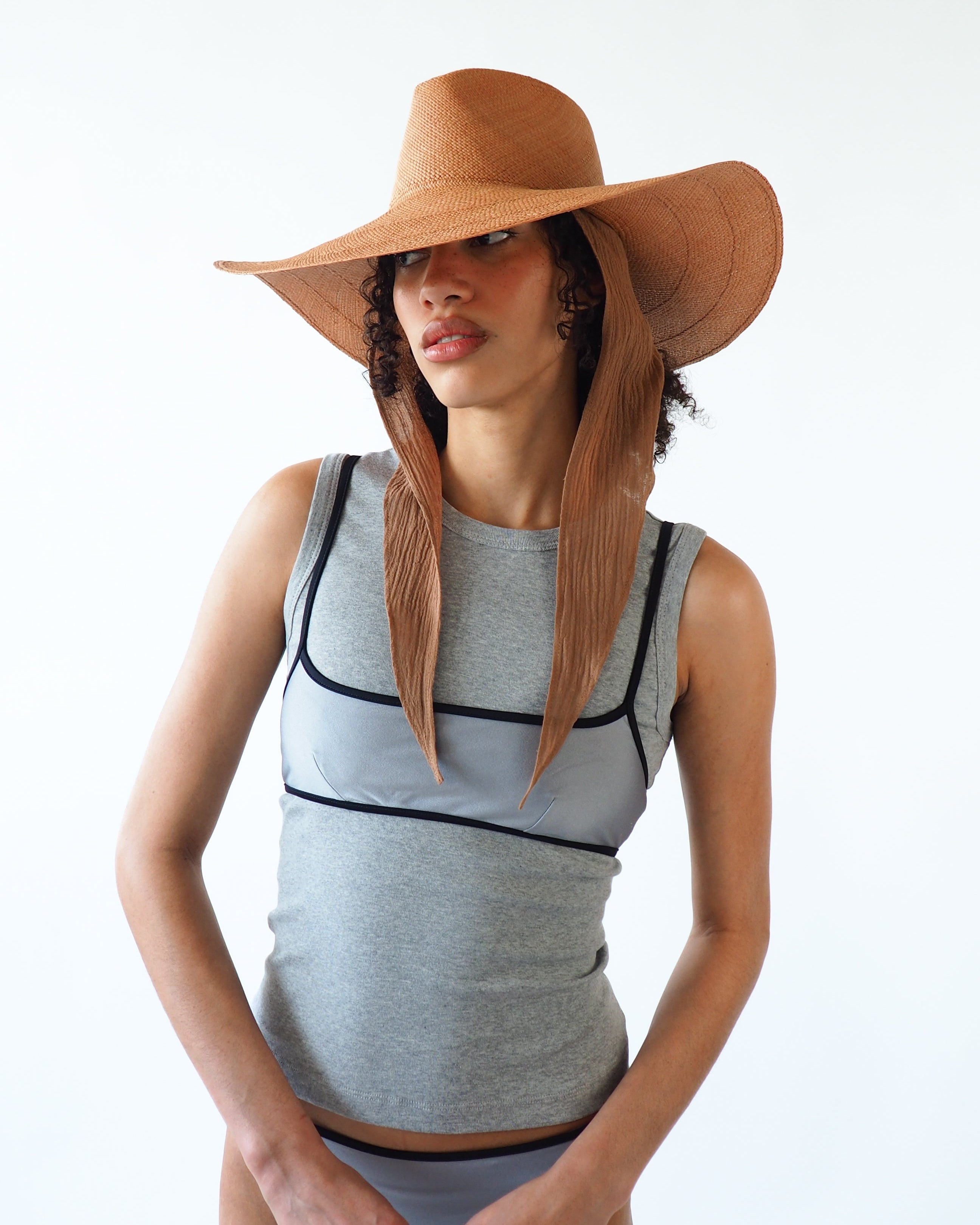 Caro Hat in Umber Brown w. Neck Shade - CLYDE