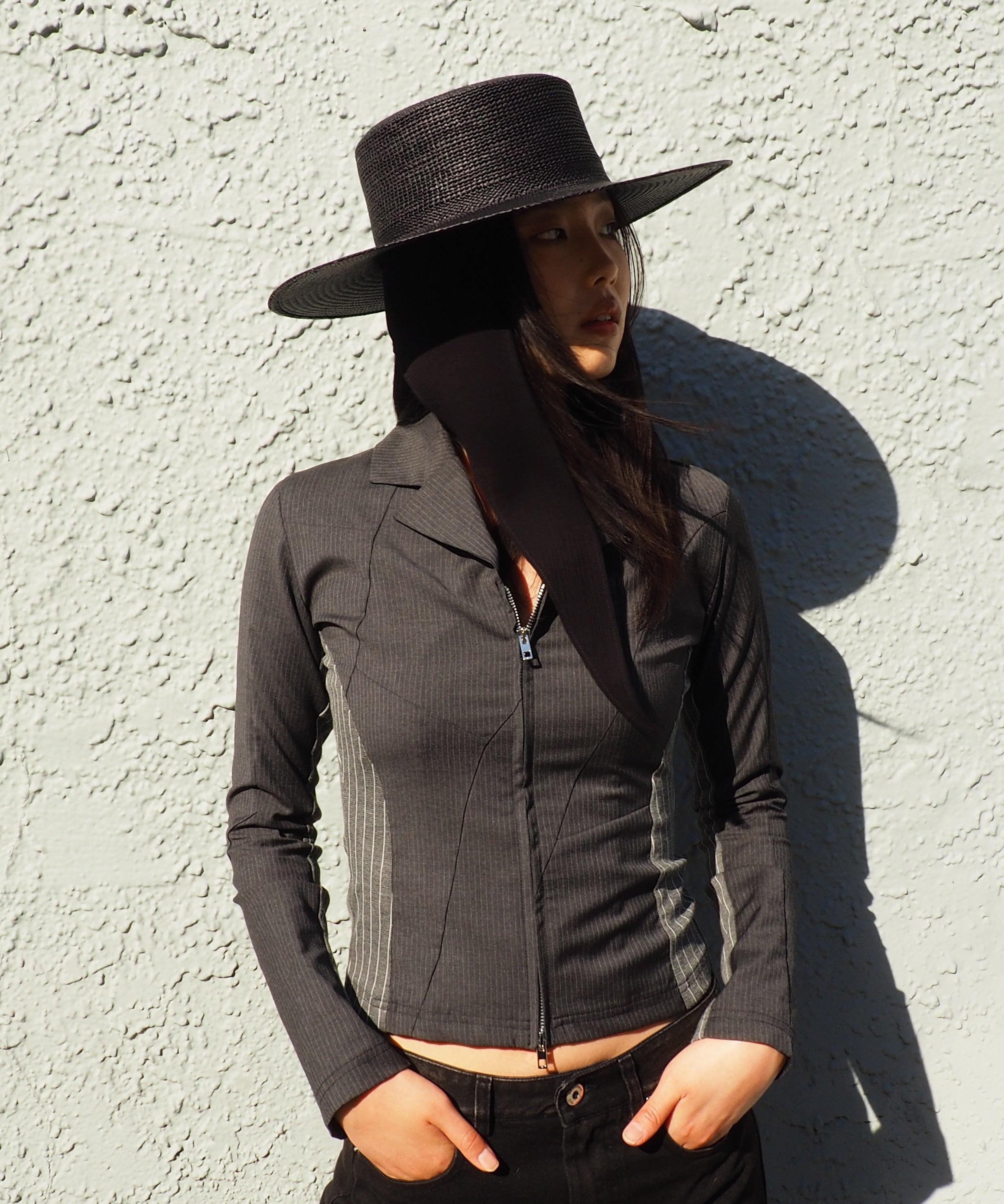 Cielo Hat w. Shade in Black Toquilla Straw - CLYDE