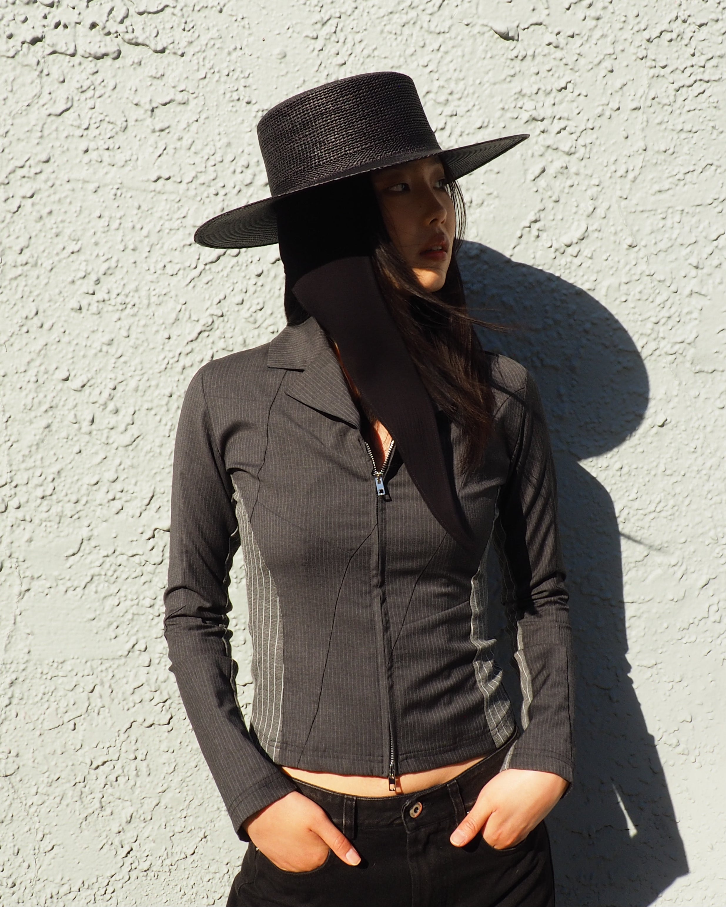 Cielo Hat w. Shade in Black Toquilla Straw - CLYDE