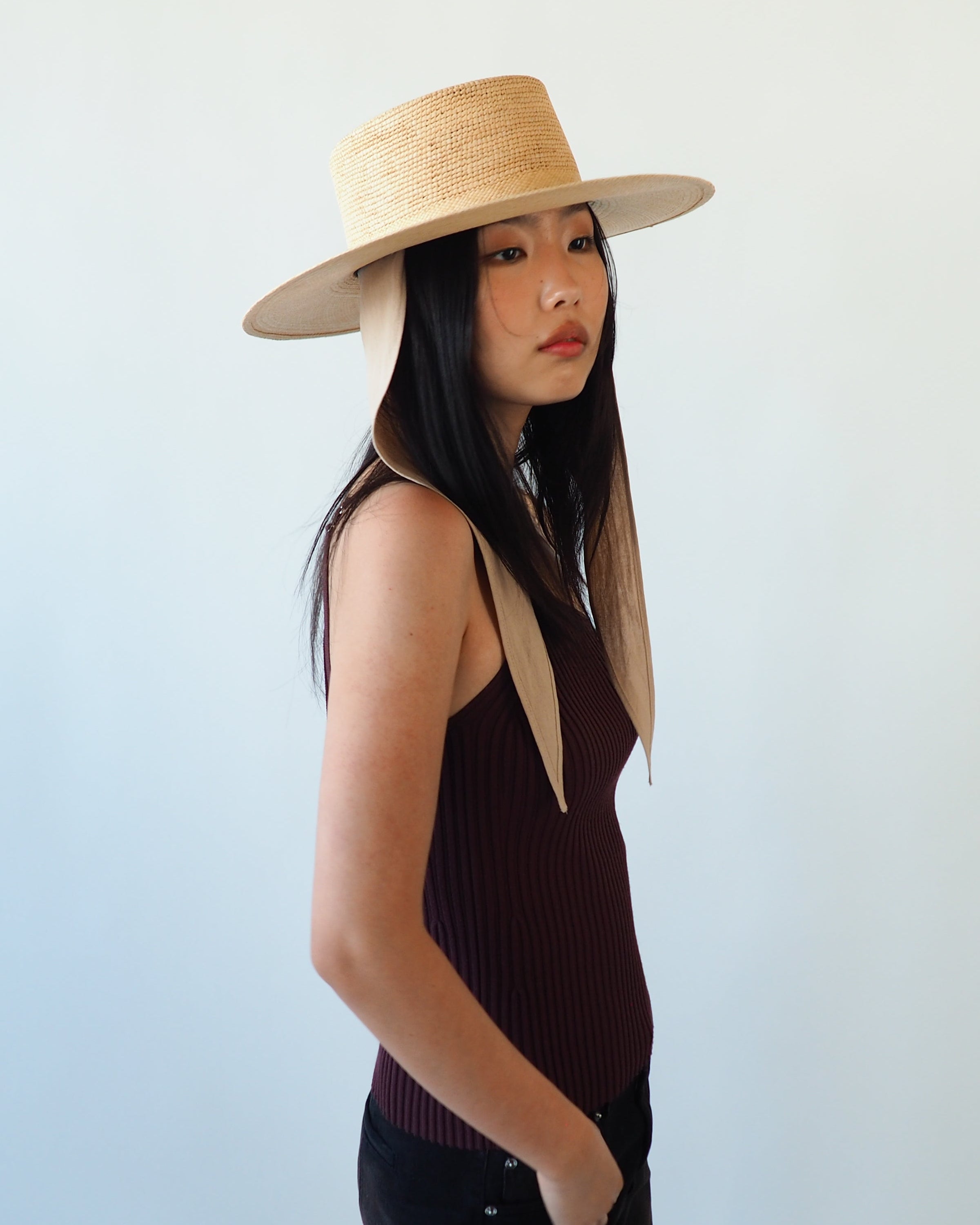 Cielo Hat w. Shade in Tan Toquilla Straw - CLYDE