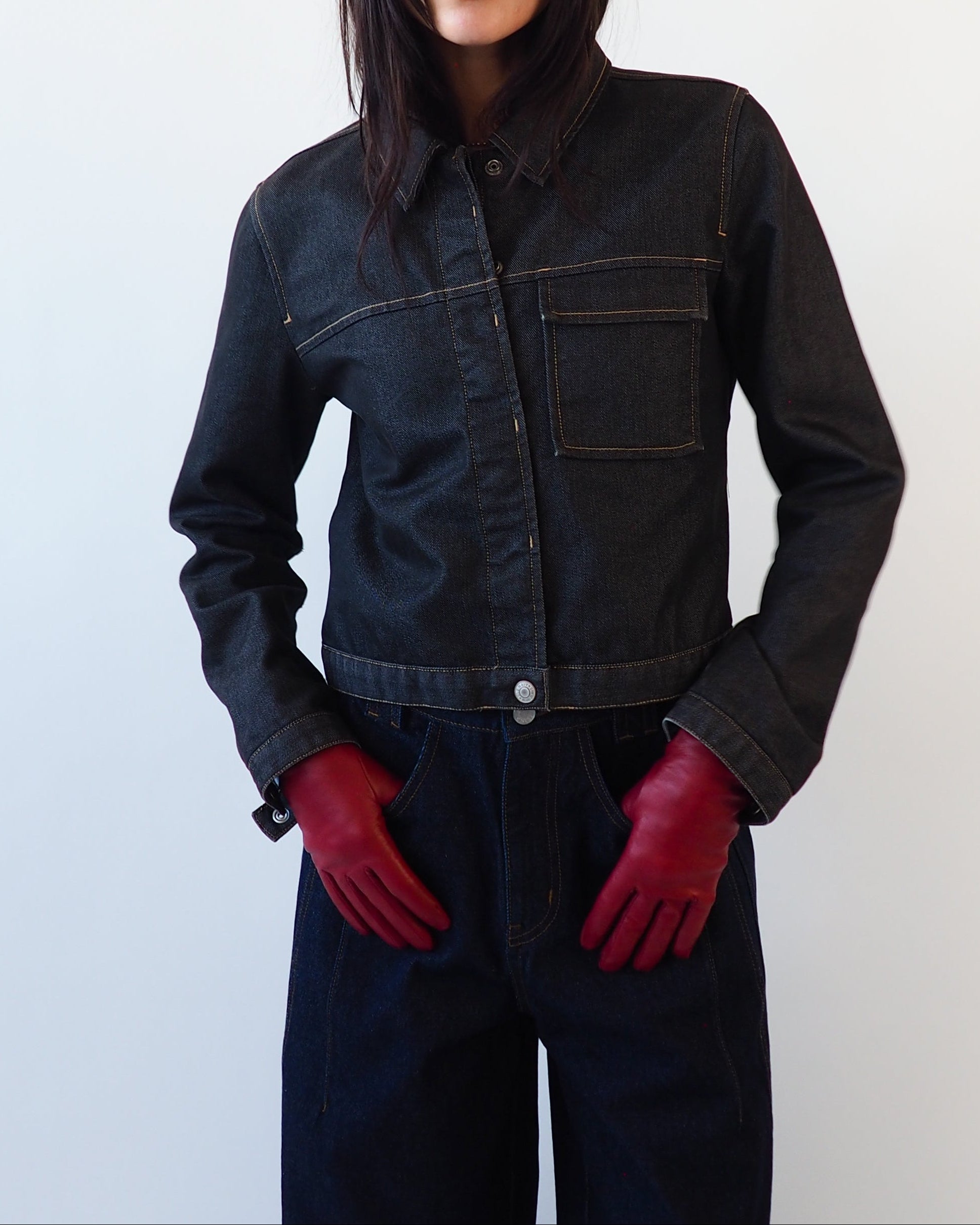 Classic Gloves in Crimson Nappa Lambskin - CLYDE