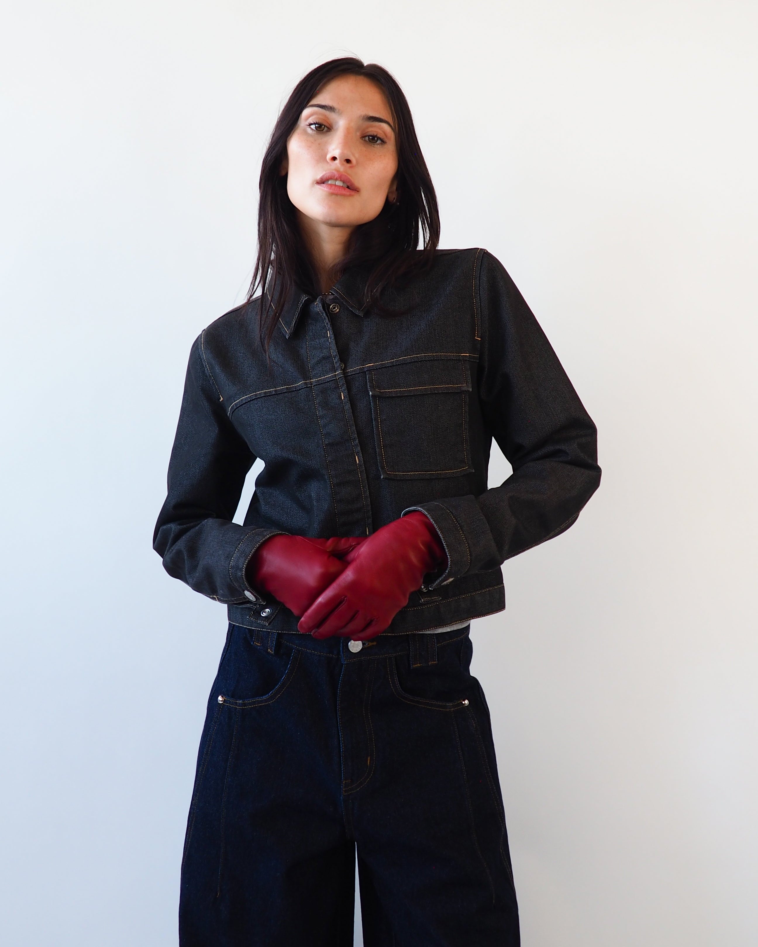 Classic Gloves in Crimson Nappa Lambskin - CLYDE