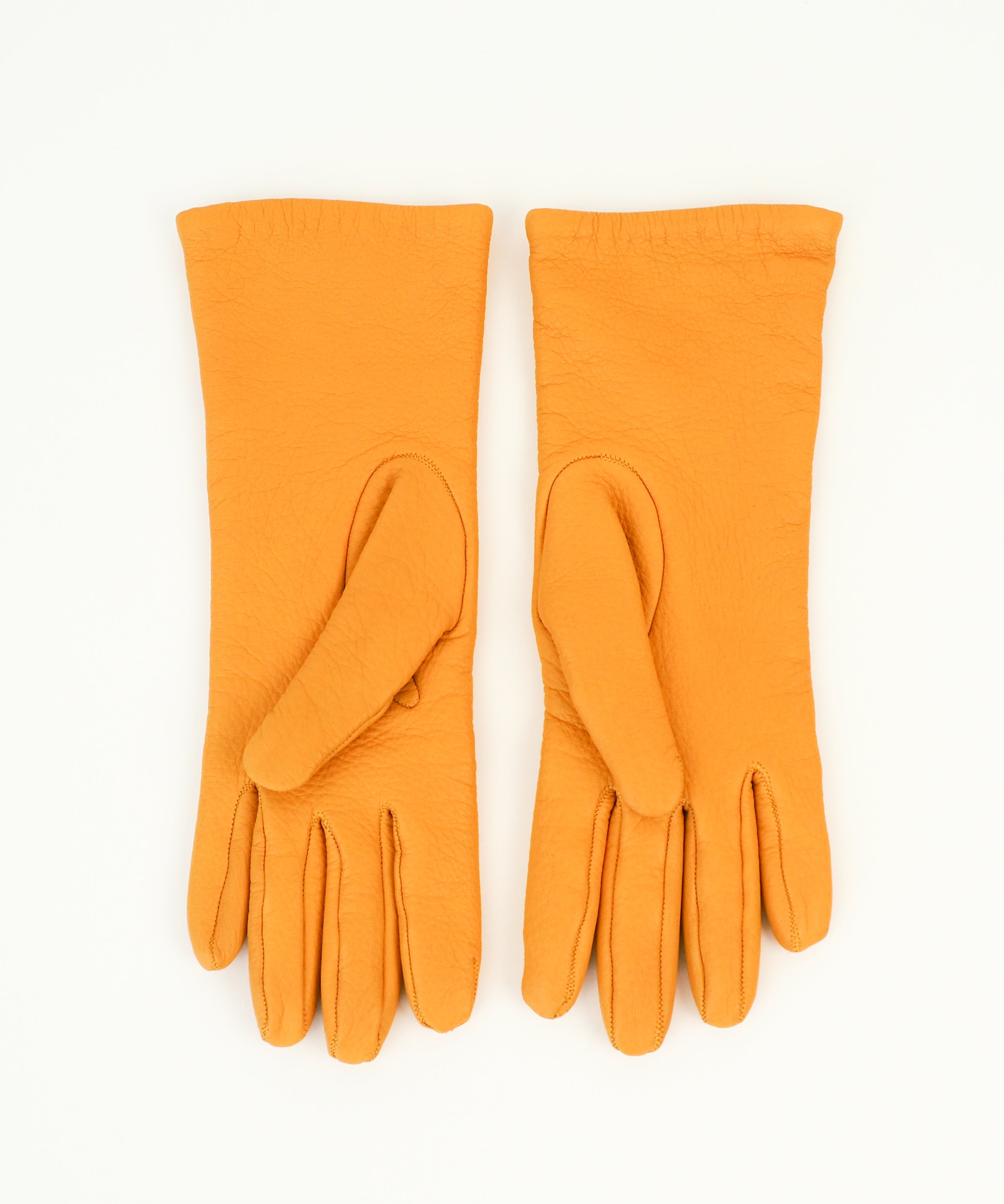 Classic Gloves in Naples Yellow Deerskin - CLYDE
