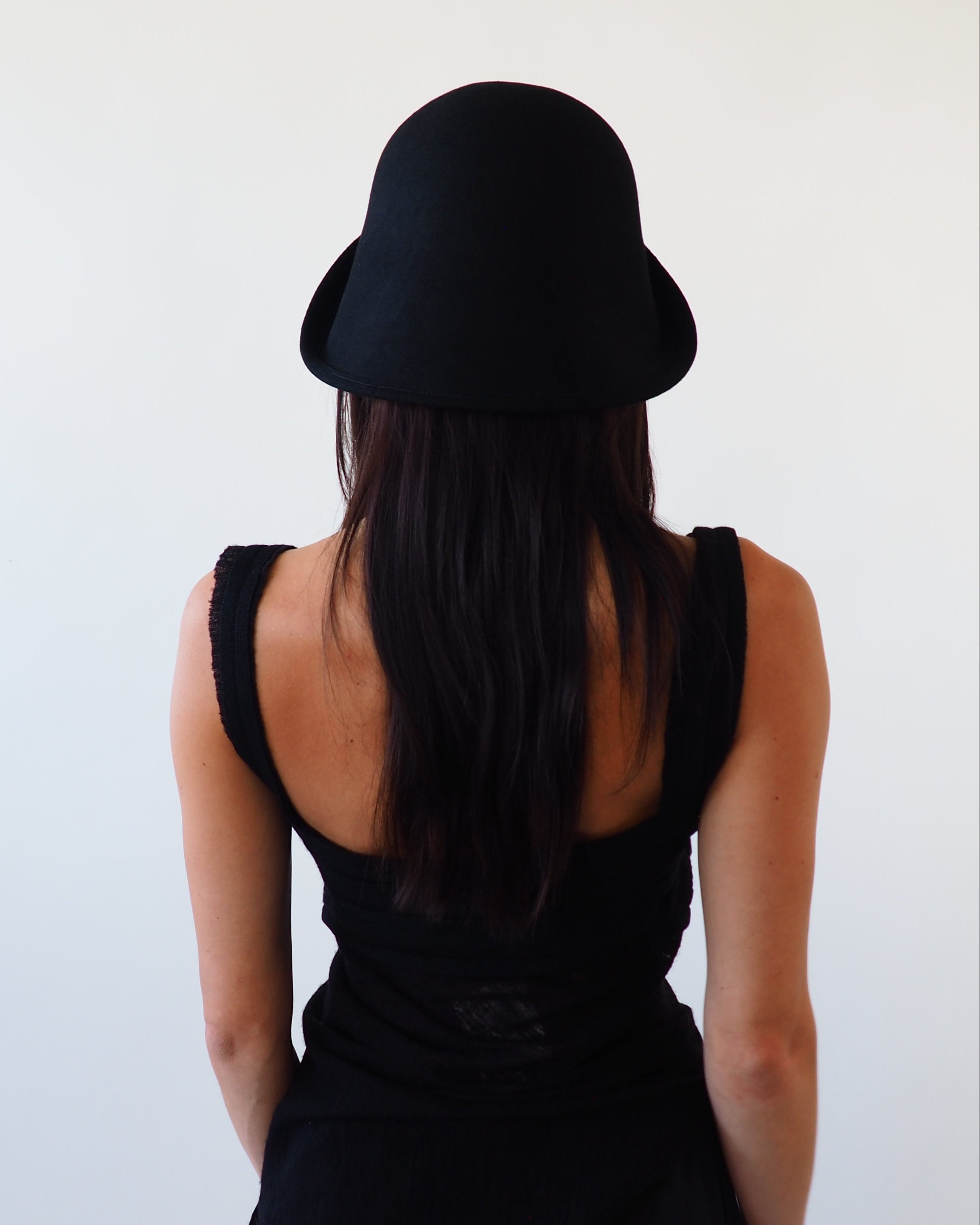 Crown Hat in Black Wool - CLYDE