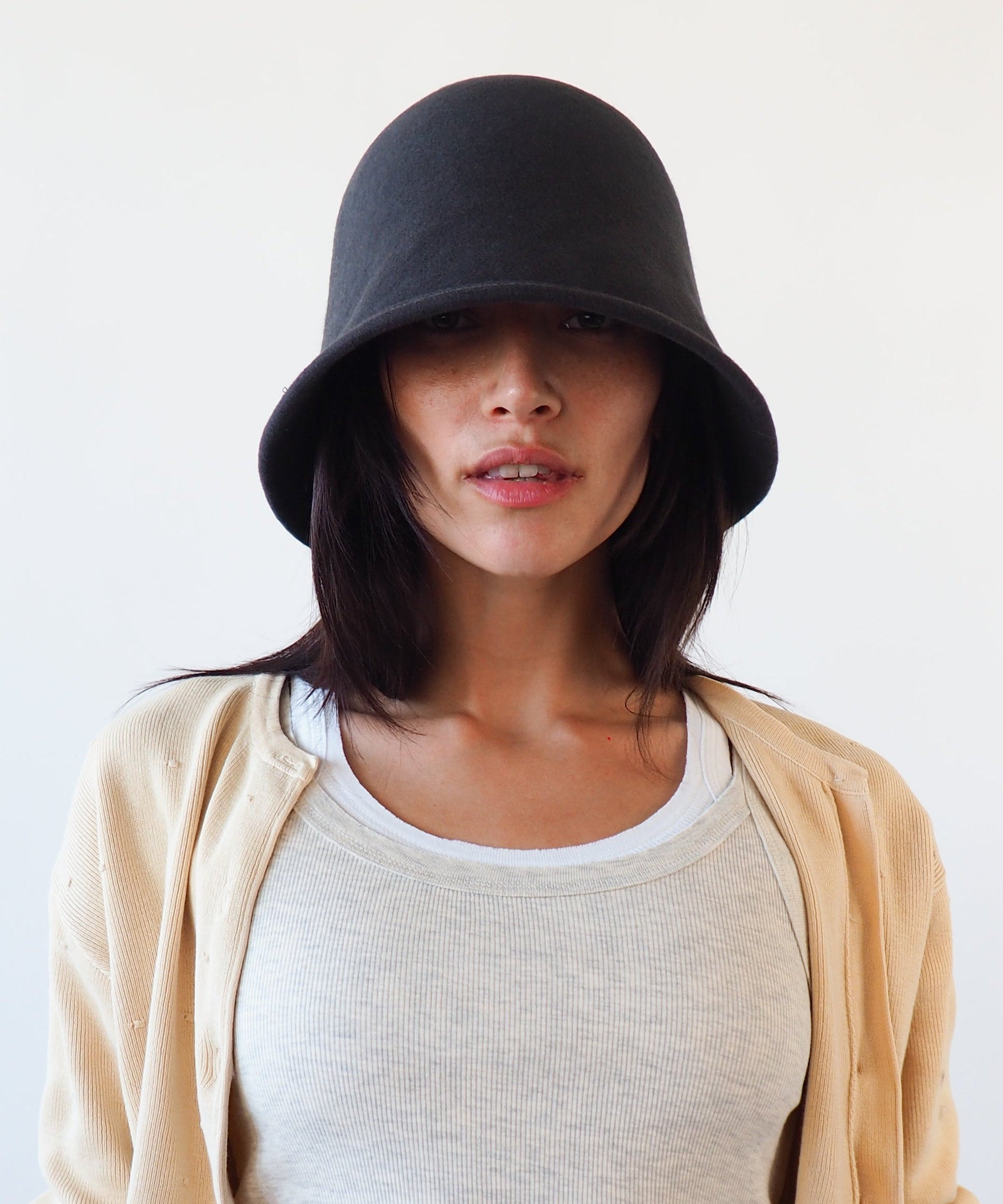 Crown Hat in Deep Grey - CLYDE