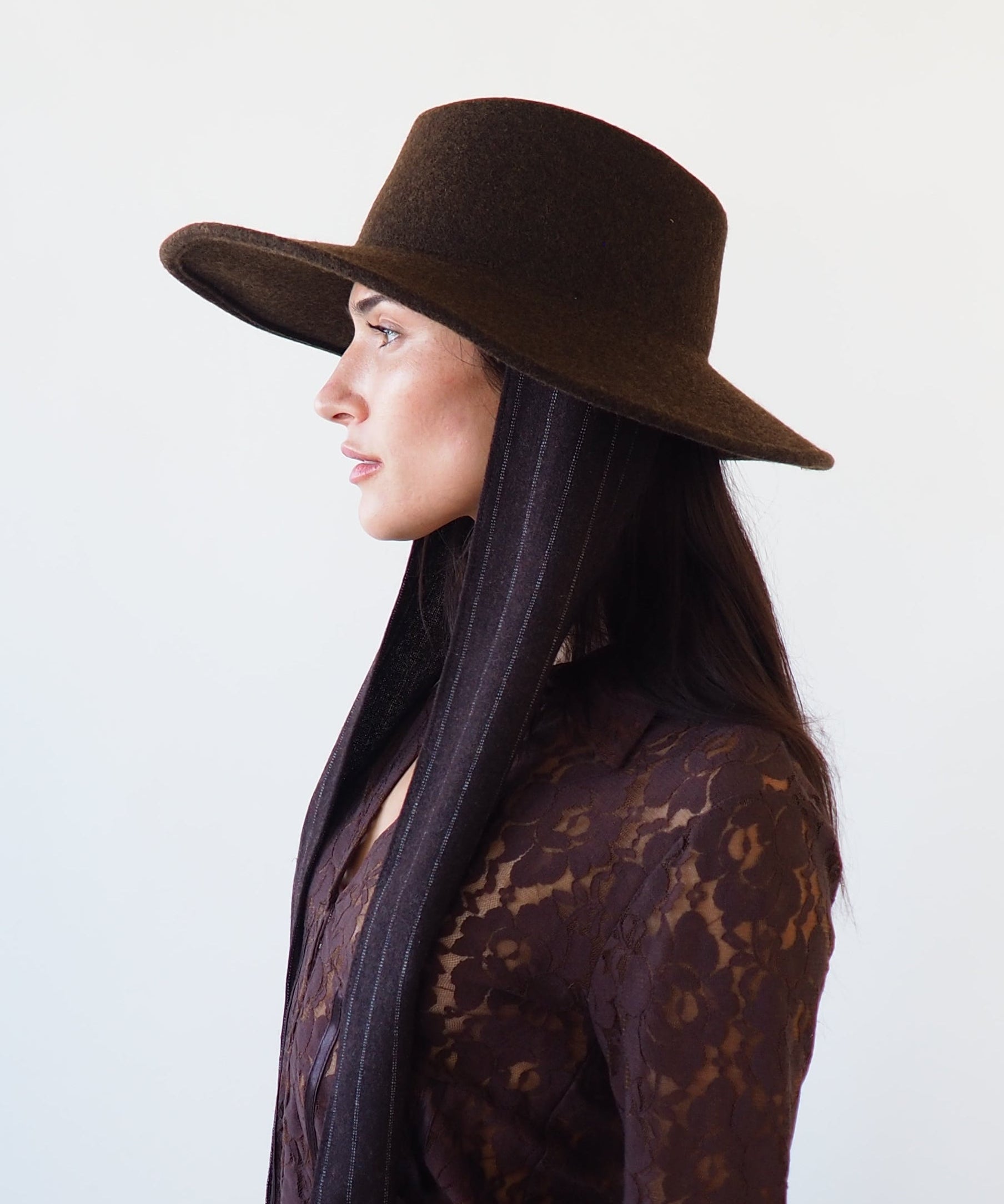Dai Hat w. Scarves in Brown Melange - CLYDE