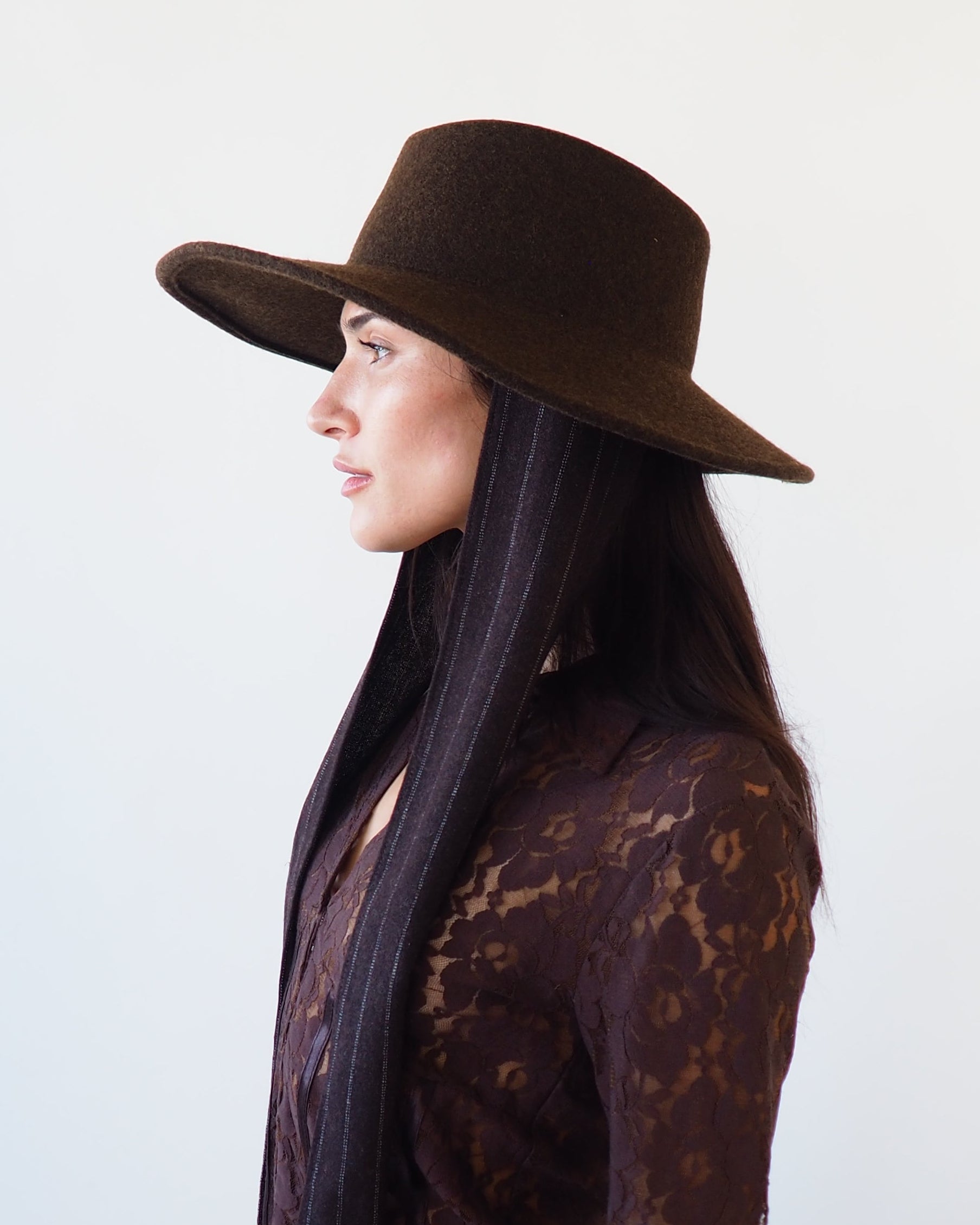 Dai Hat w. Scarves in Brown Melange - CLYDE