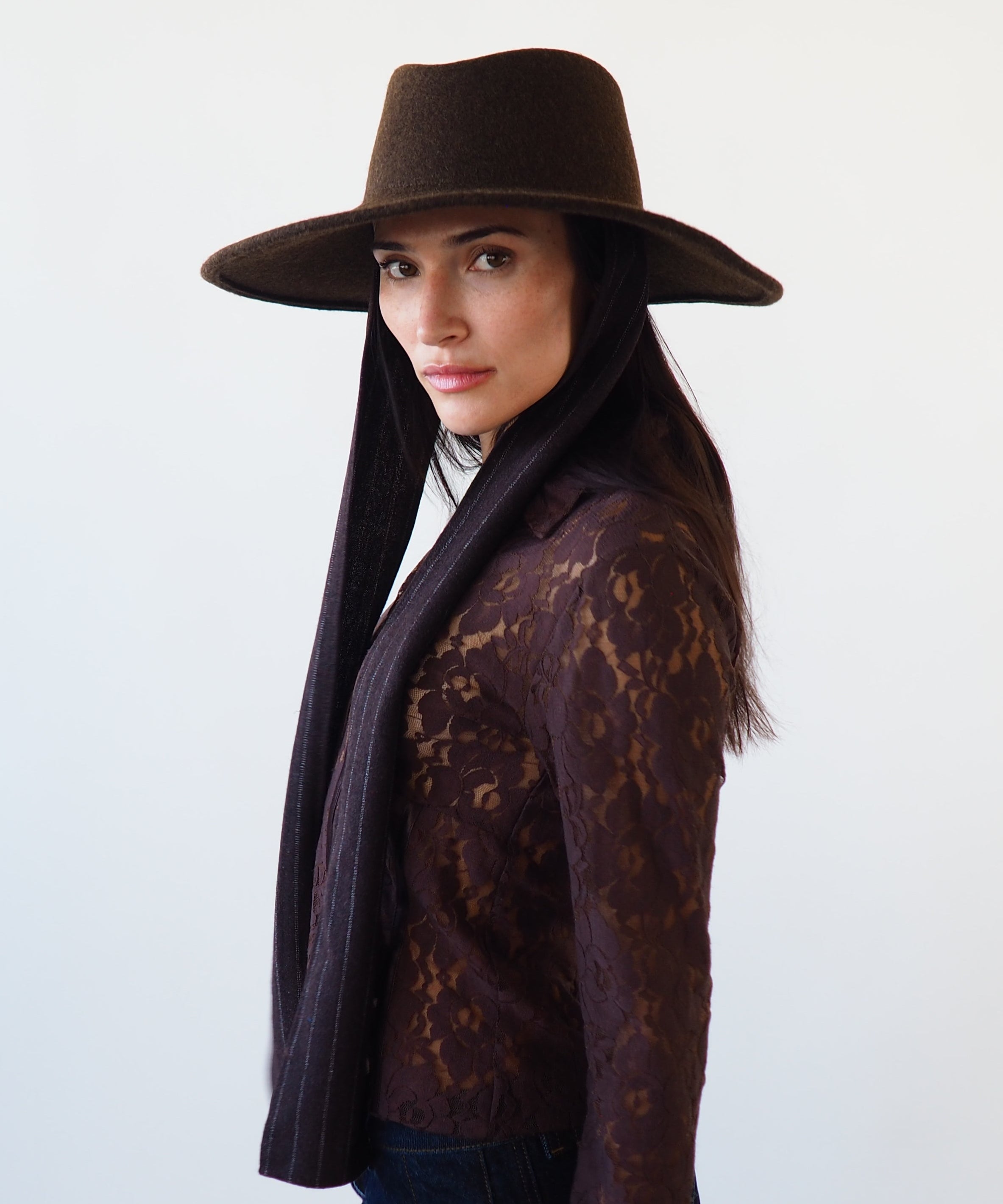 Dai Hat w. Scarves in Brown Melange - CLYDE