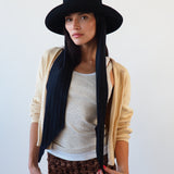 Gambler Hat in Black Wool w. Pinstripe Scarf