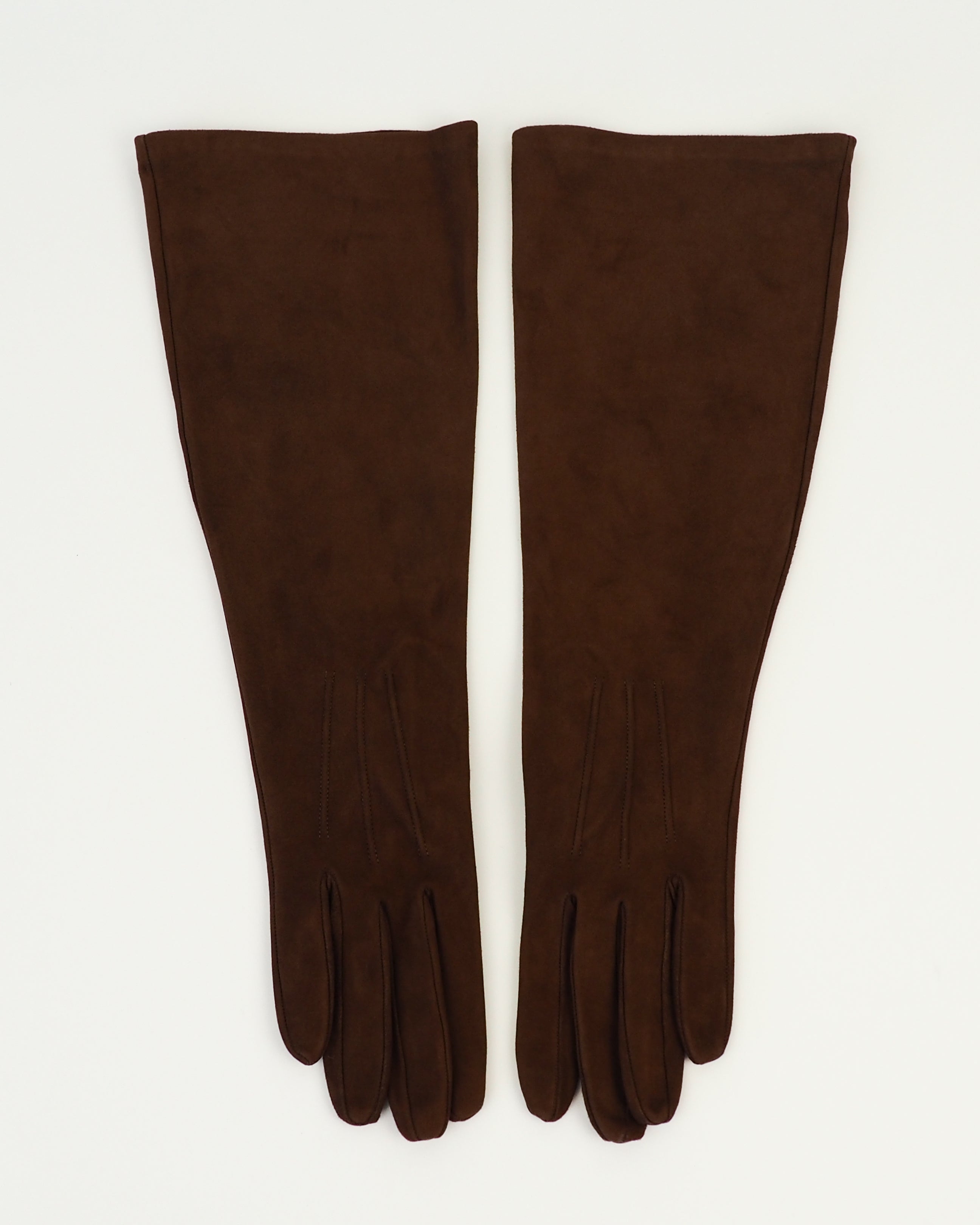 Gauntlet Gloves in Fawn Suede Lambskin - CLYDE