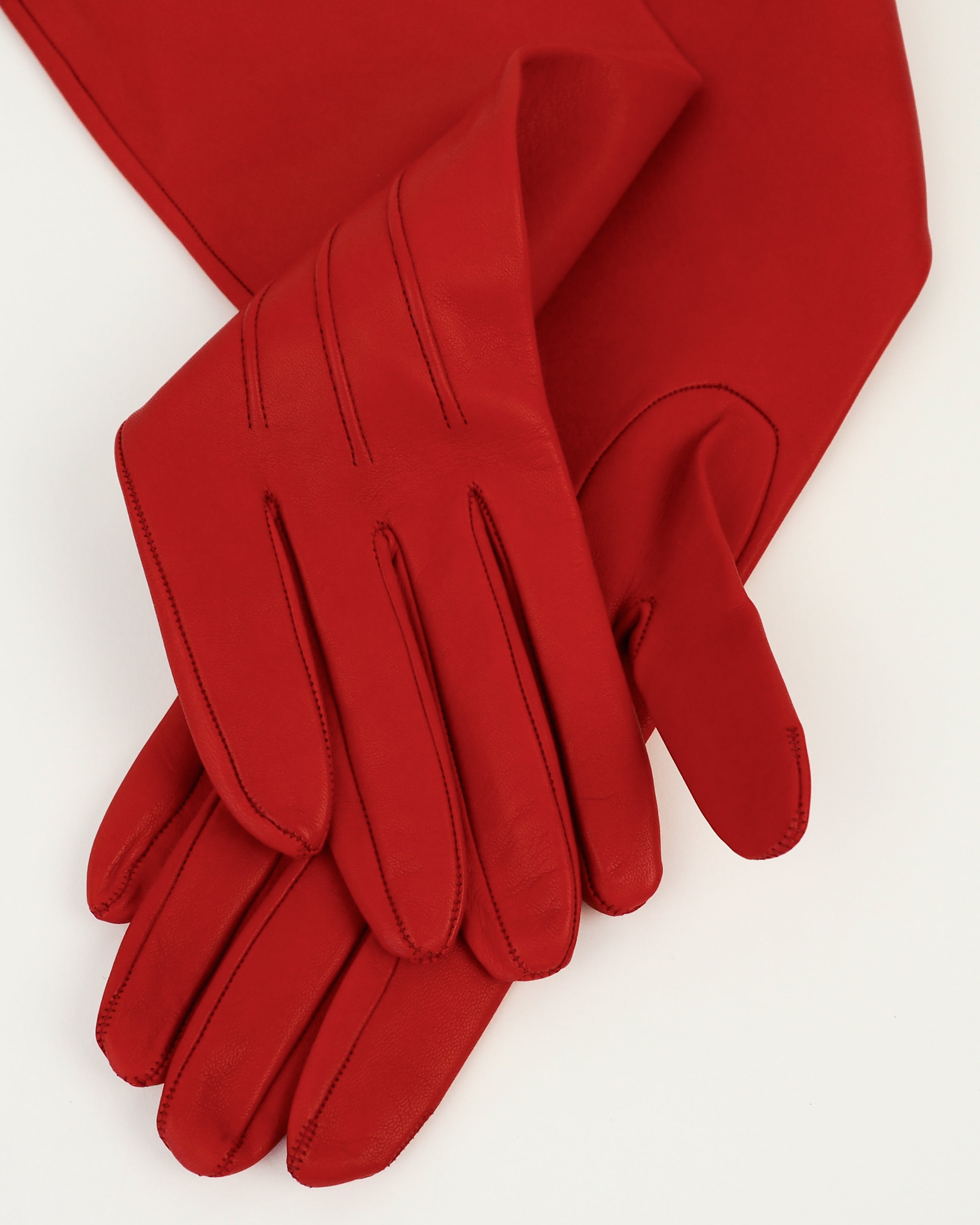 Gauntlet Gloves in Salamander Nappa Lambskin - CLYDE