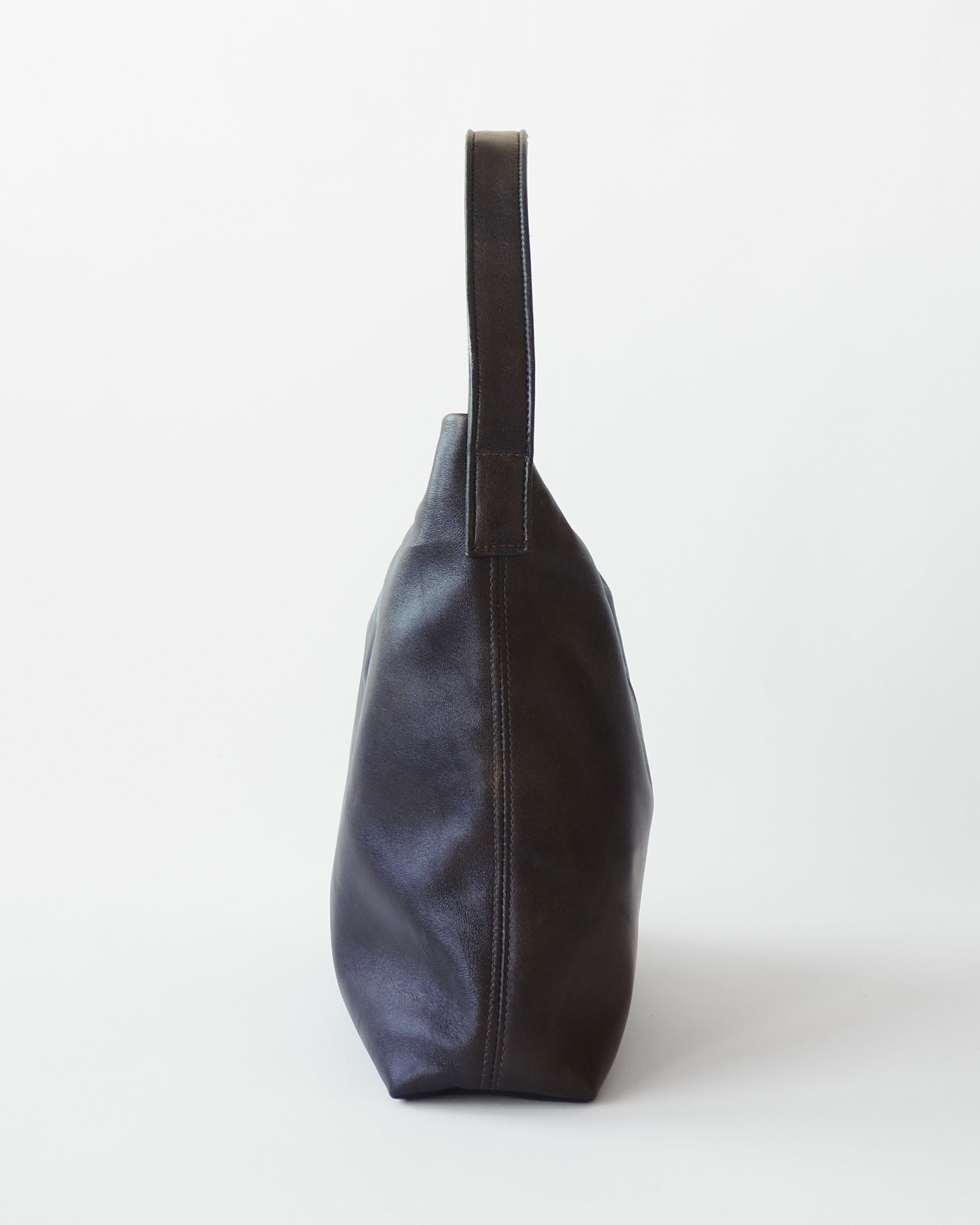 Kessel Bag in Castor Lamb Leather - CLYDE