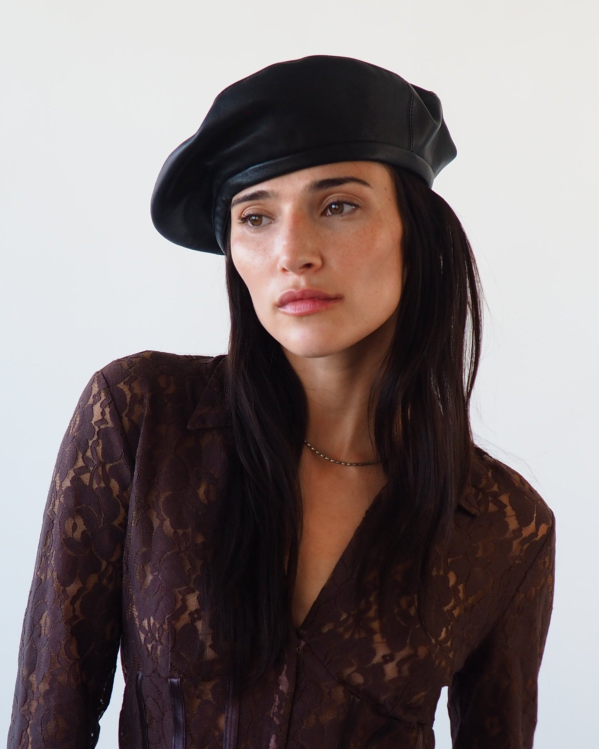 Lambskin Beret in Black - CLYDE