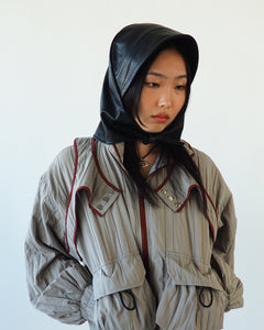 Bonnet in Black Lambskin - CLYDE