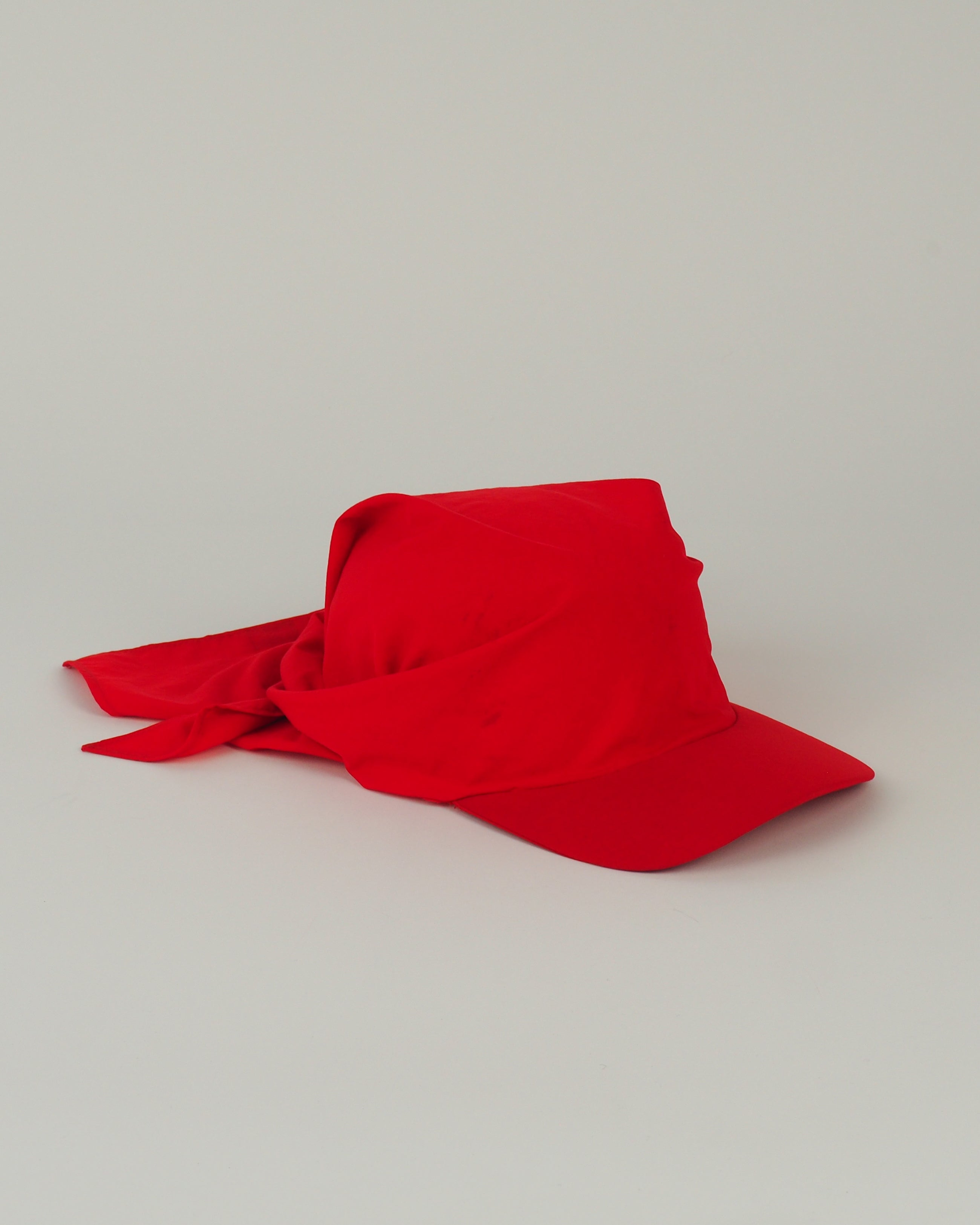 Brim Scarf in Red Nylon - CLYDE
