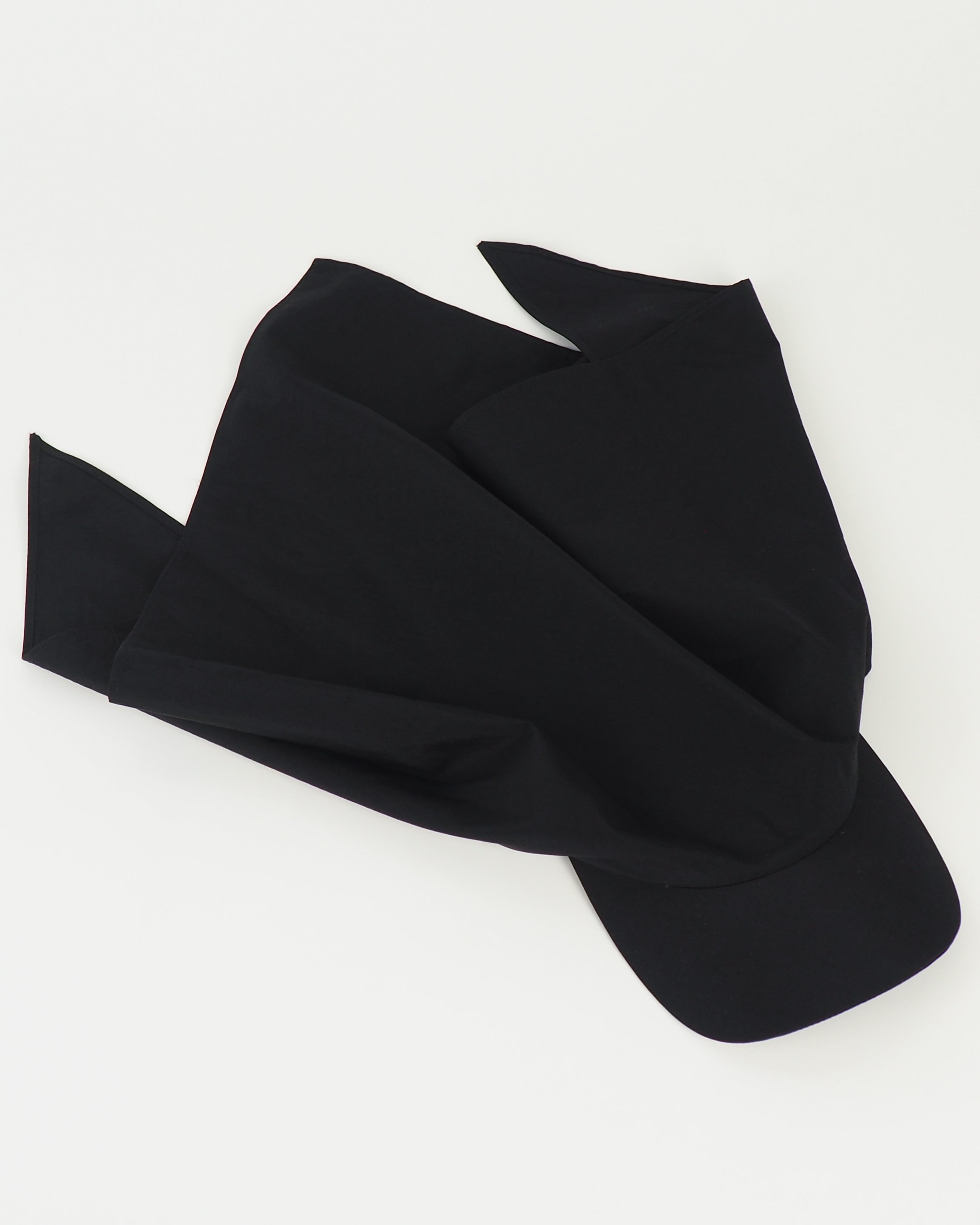 Brim Scarf in Black Nylon - CLYDE
