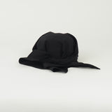 Brim Scarf in Black Nylon - CLYDE