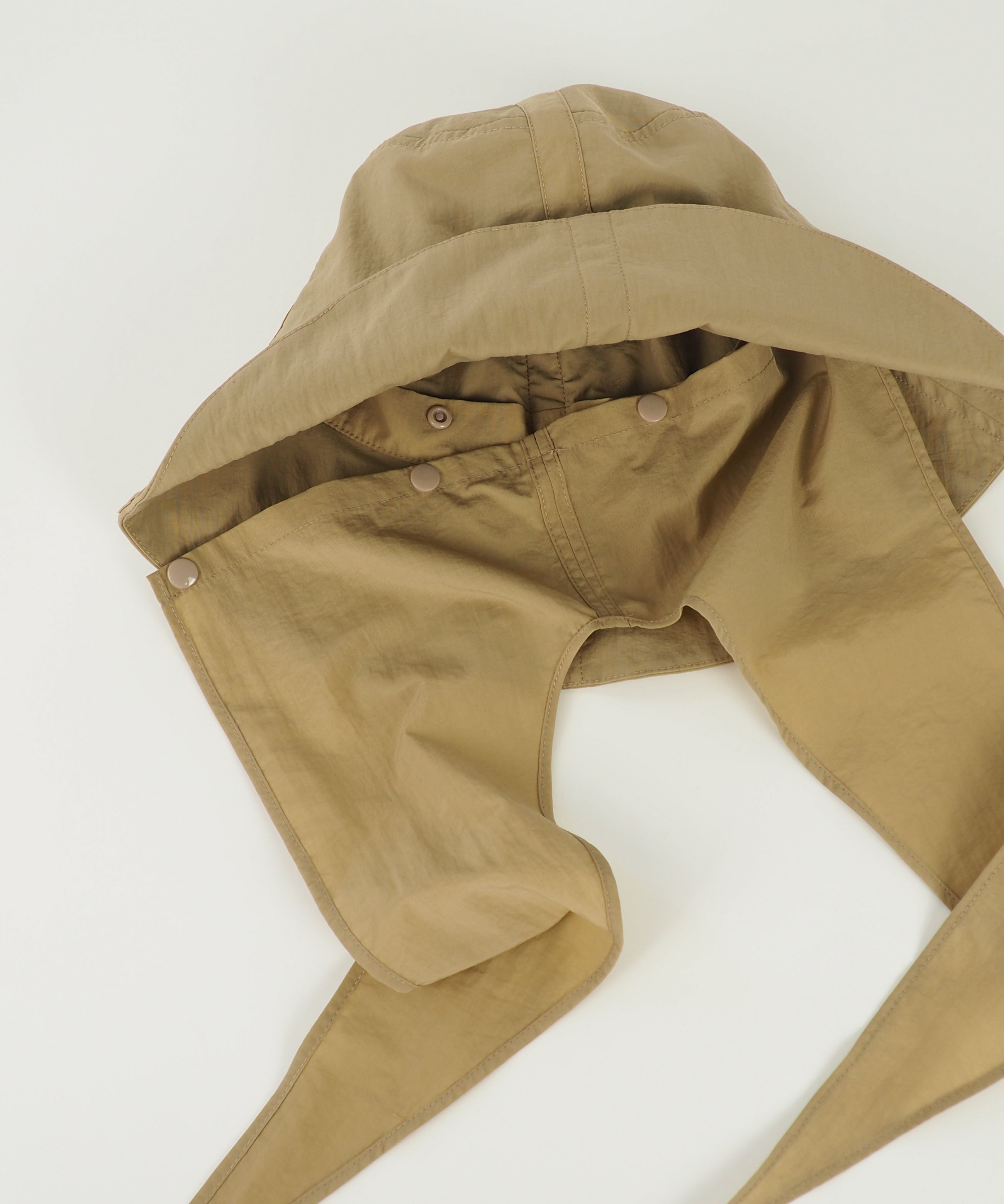 Swim Bucket in Beige - CLYDE