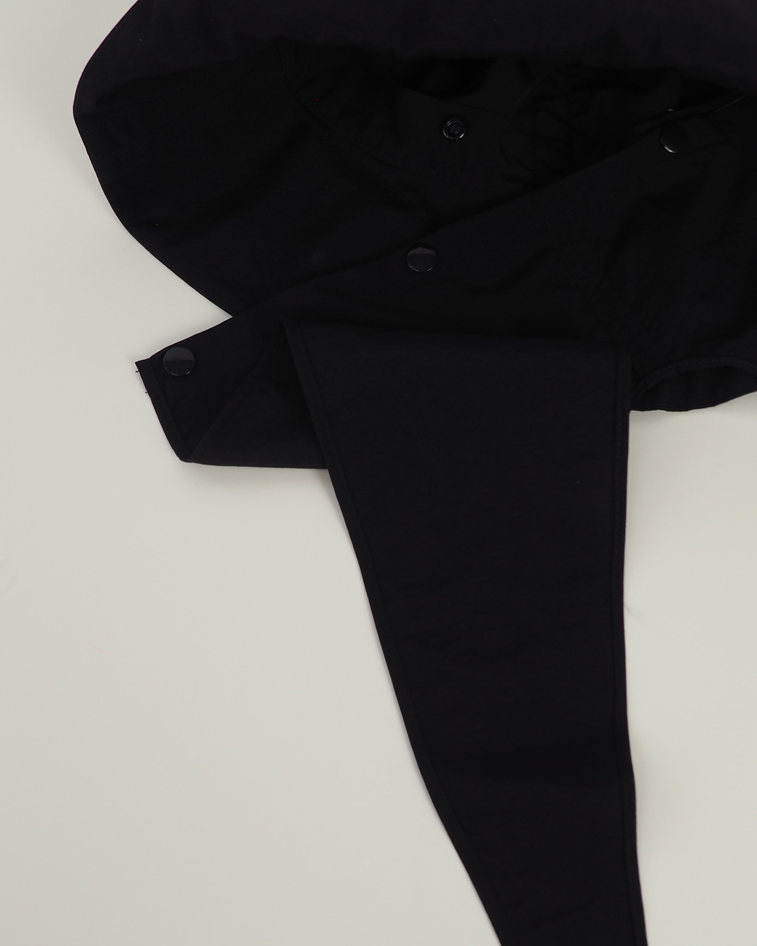 Swim Bucket in Black - CLYDE