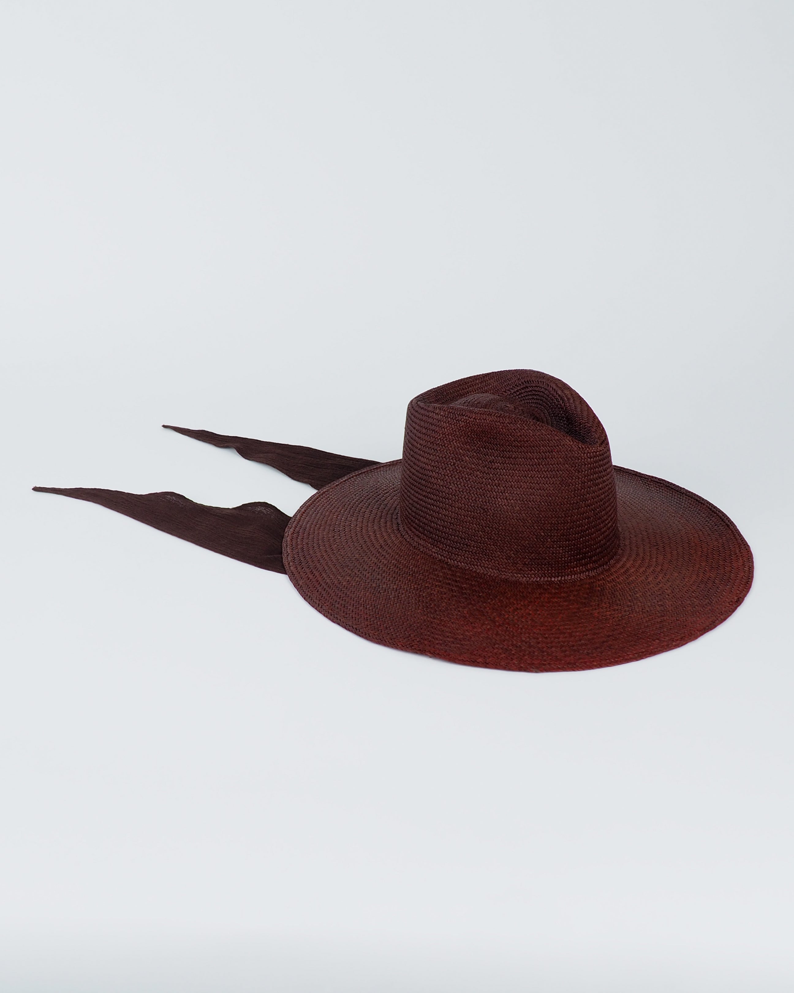 Caro Hat w. Neck Shade in Earth Brown Toquilla Straw - CLYDE