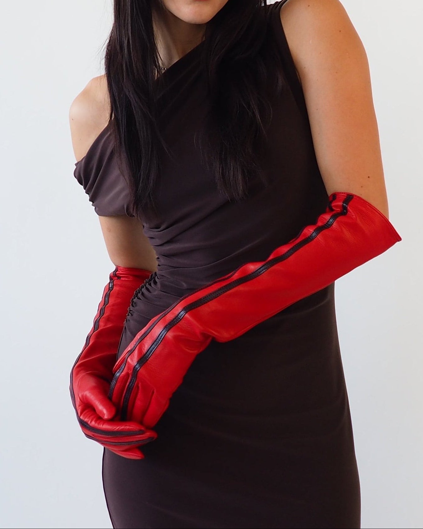 Racing Gloves in Red Nappa Lambskin w. Black Stripes - CLYDE