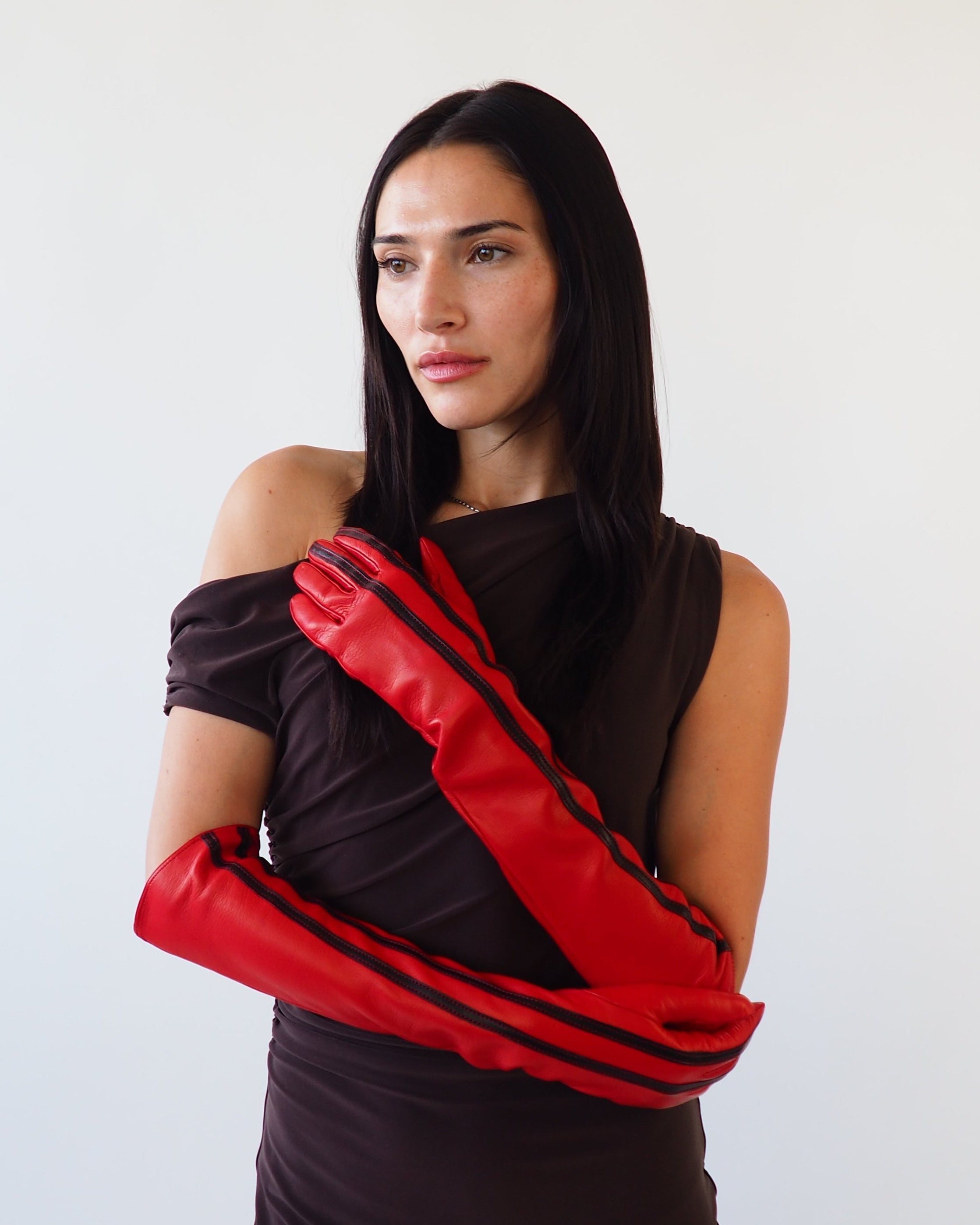 Racing Gloves in Red Nappa Lambskin w. Black Stripes - CLYDE