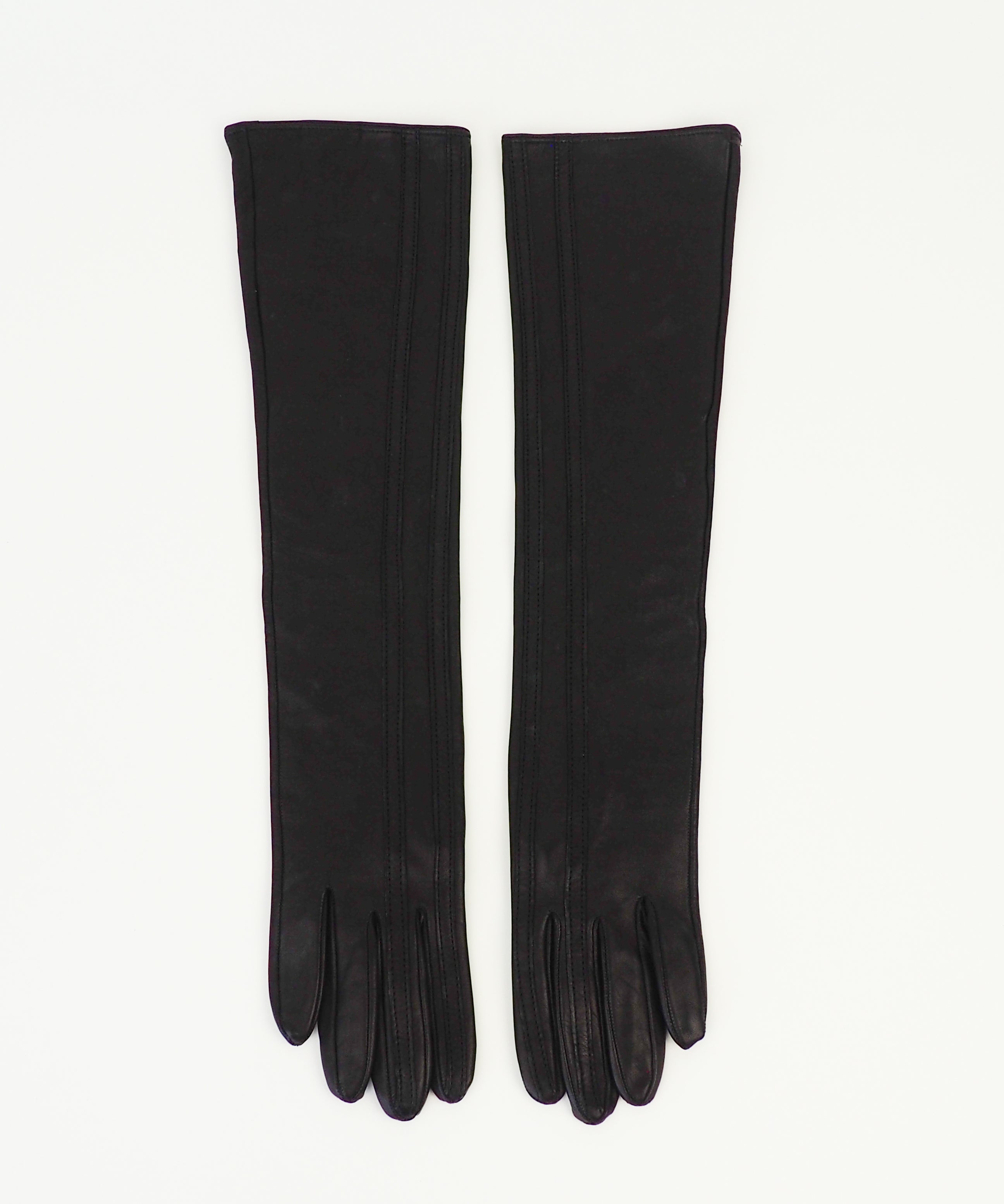 Racing Gloves in Black Nappa Lambskin - CLYDE