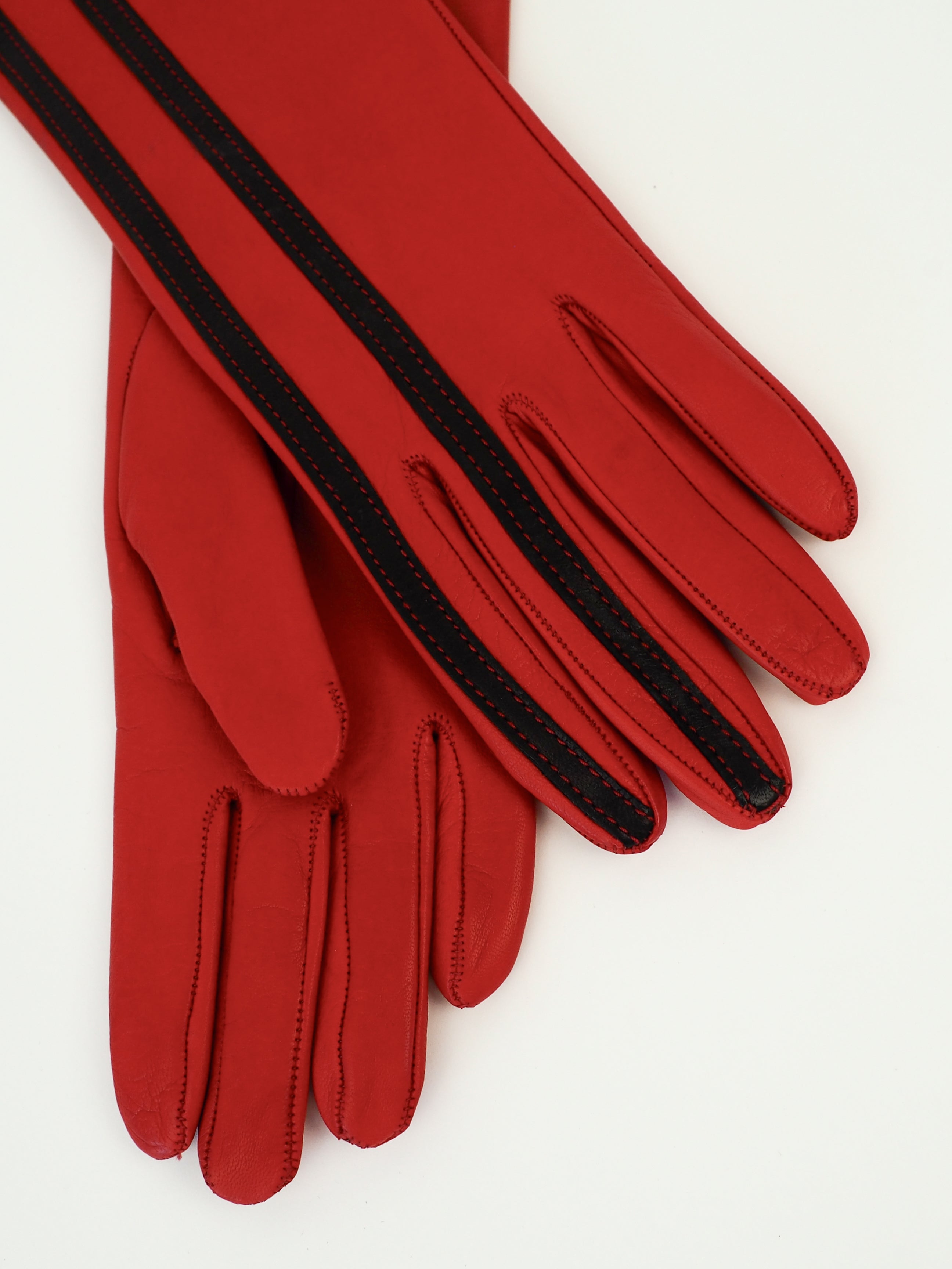 Racing Gloves in Red Nappa Lambskin w. Black Stripes - CLYDE