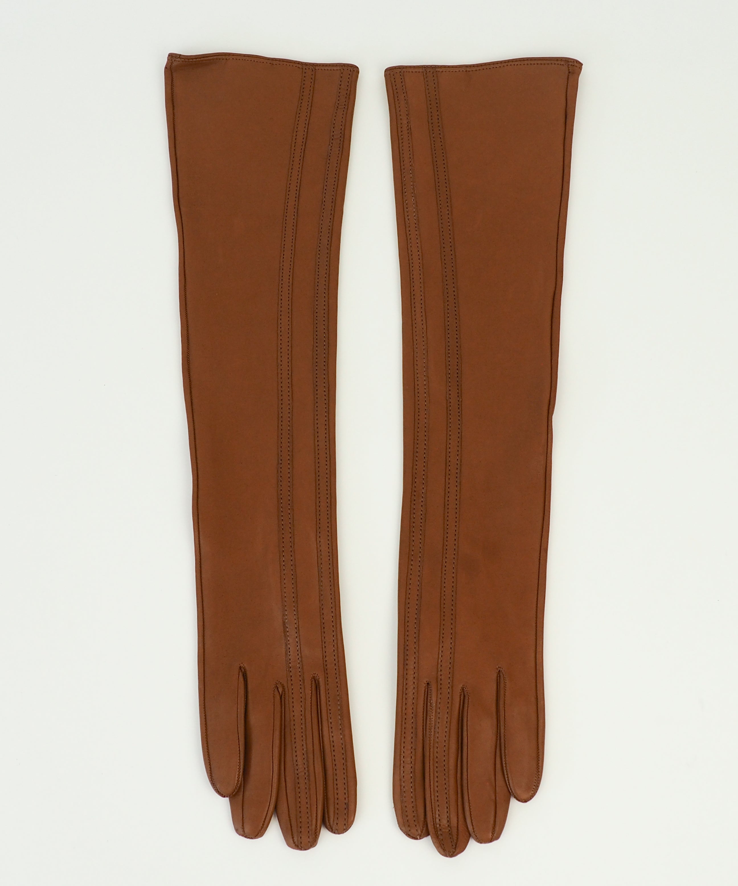 Racing Gloves in Caramel Nappa Lambskin w. Tonal Stripes - CLYDE