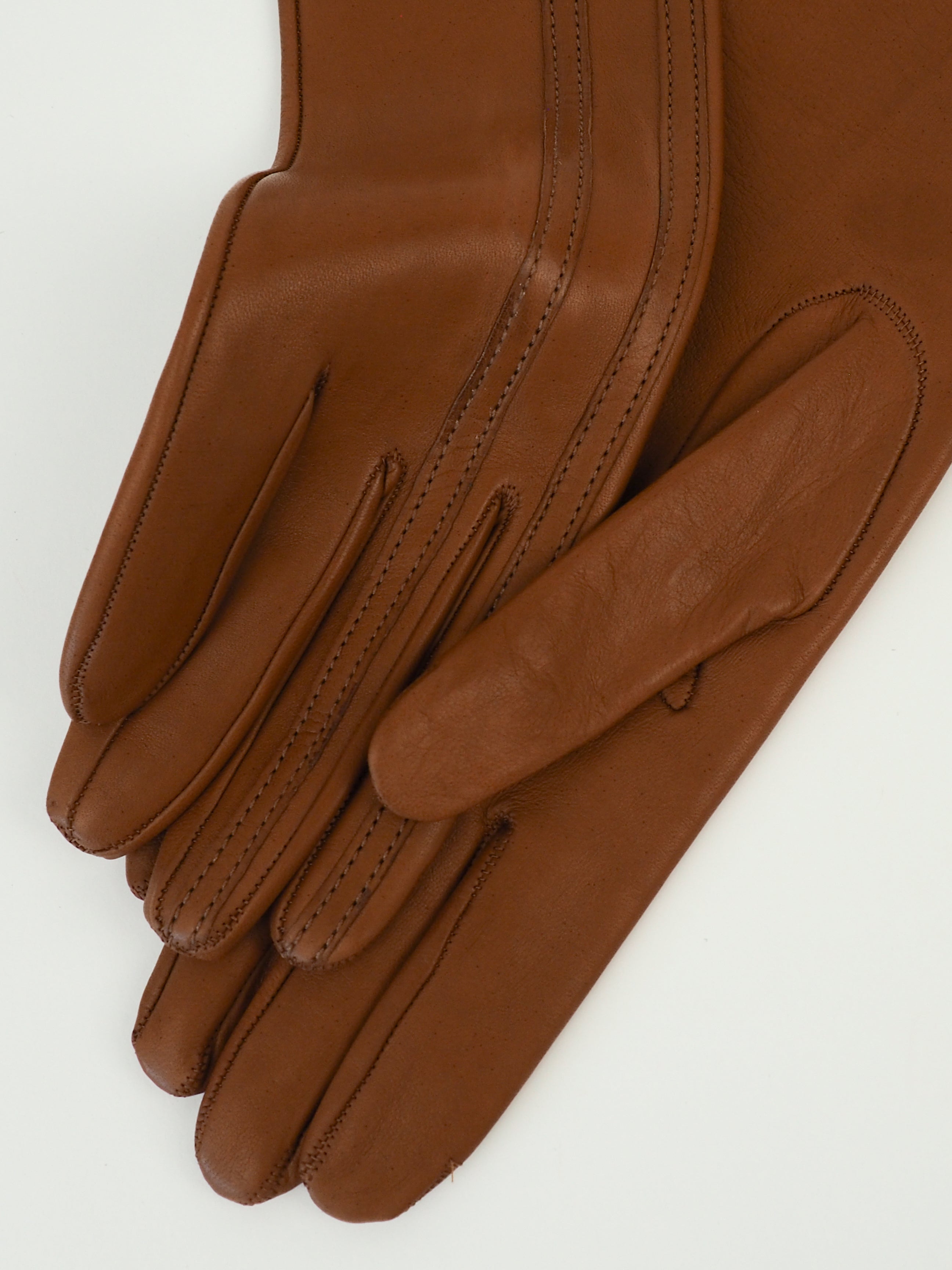 Racing Gloves in Caramel Nappa Lambskin w. Tonal Stripes - CLYDE