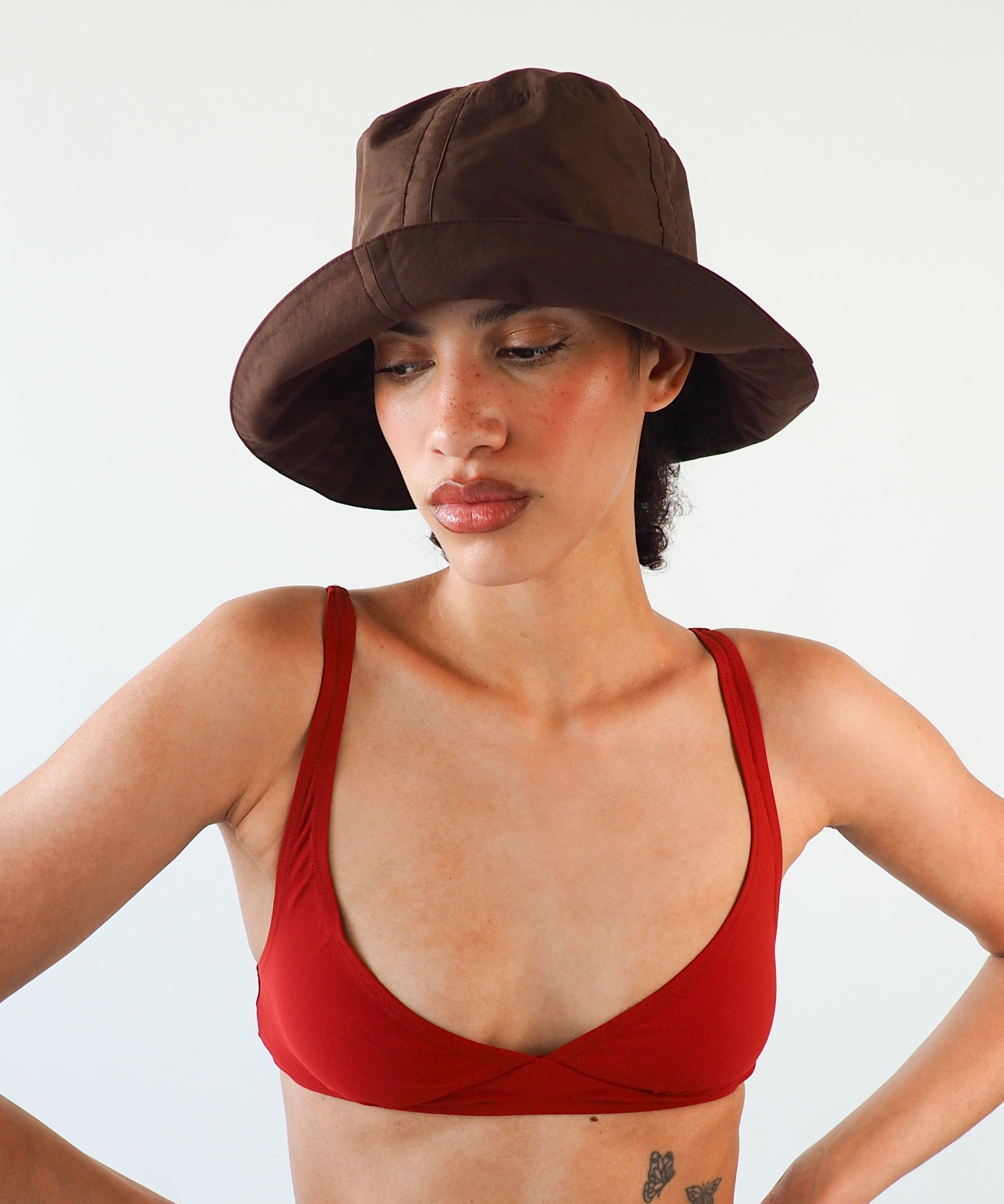 Swim Bucket in Brown Nylon - CLYDE