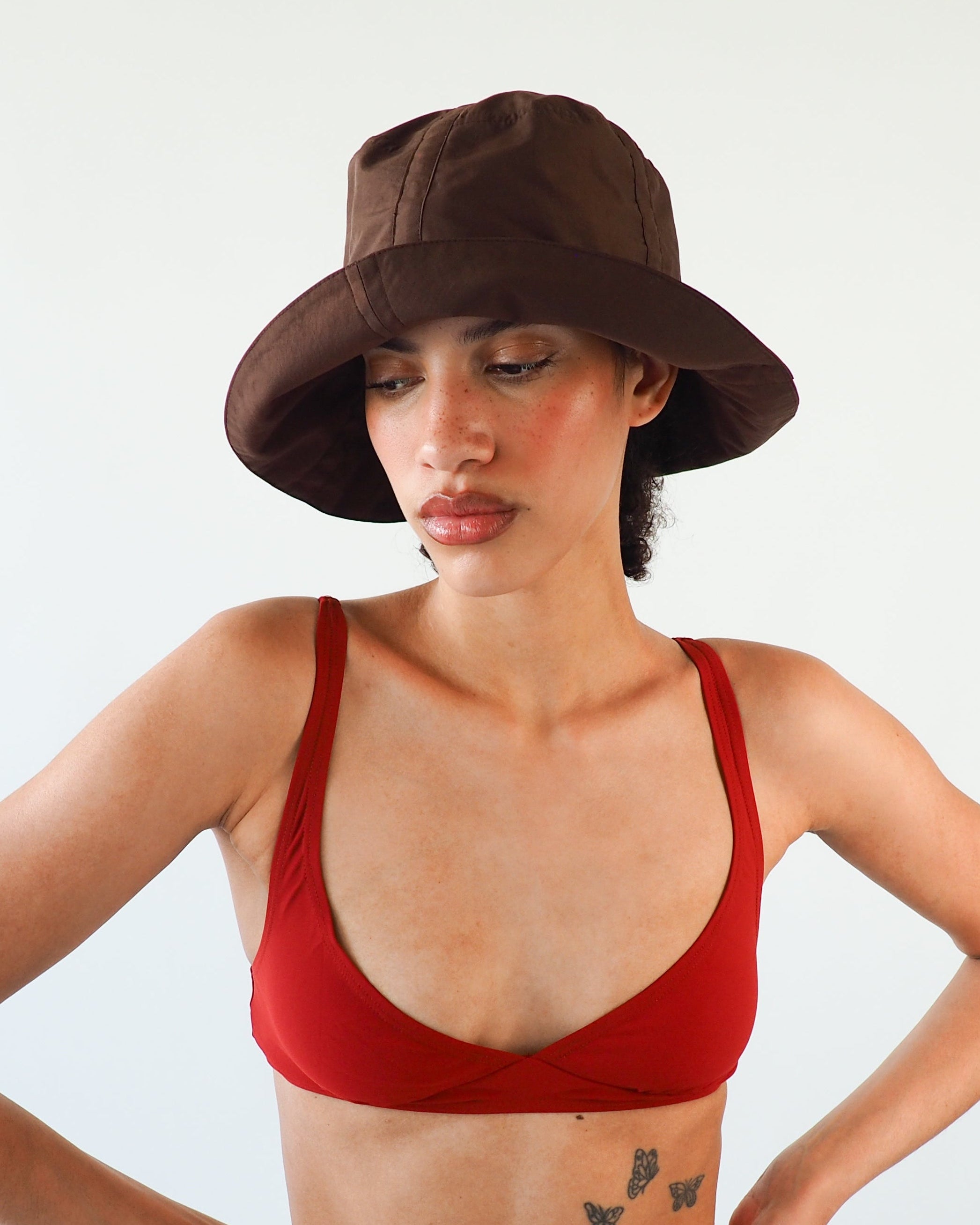 Swim Bucket in Brown Nylon - CLYDE