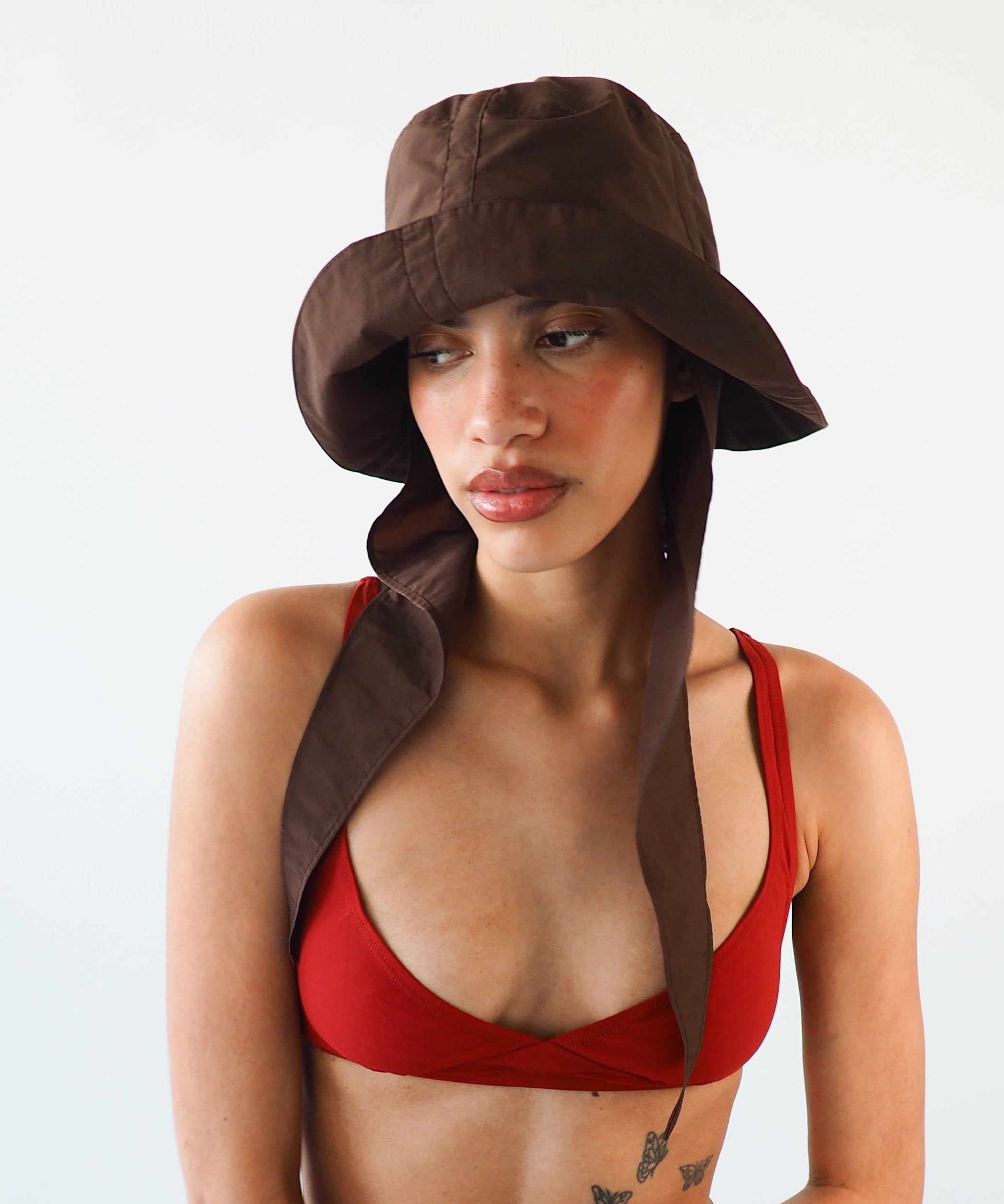 Swim Bucket in Brown Nylon - CLYDE