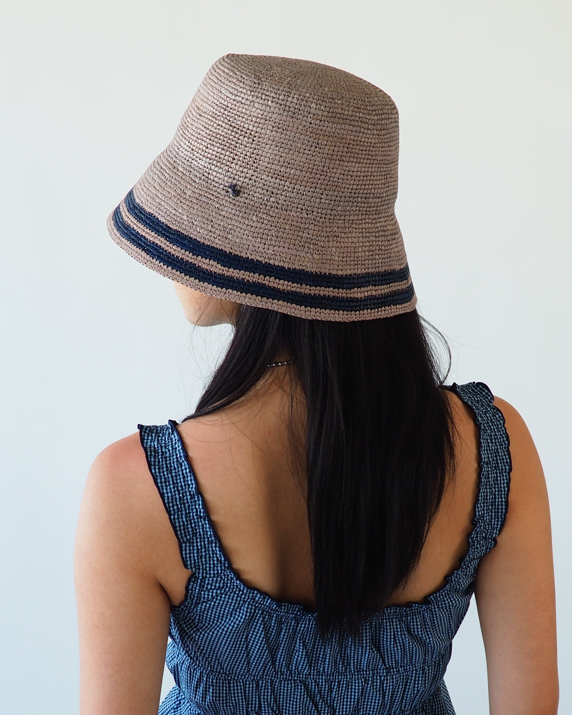 Aries Hat in Grey w. Navy Stripes - CLYDE