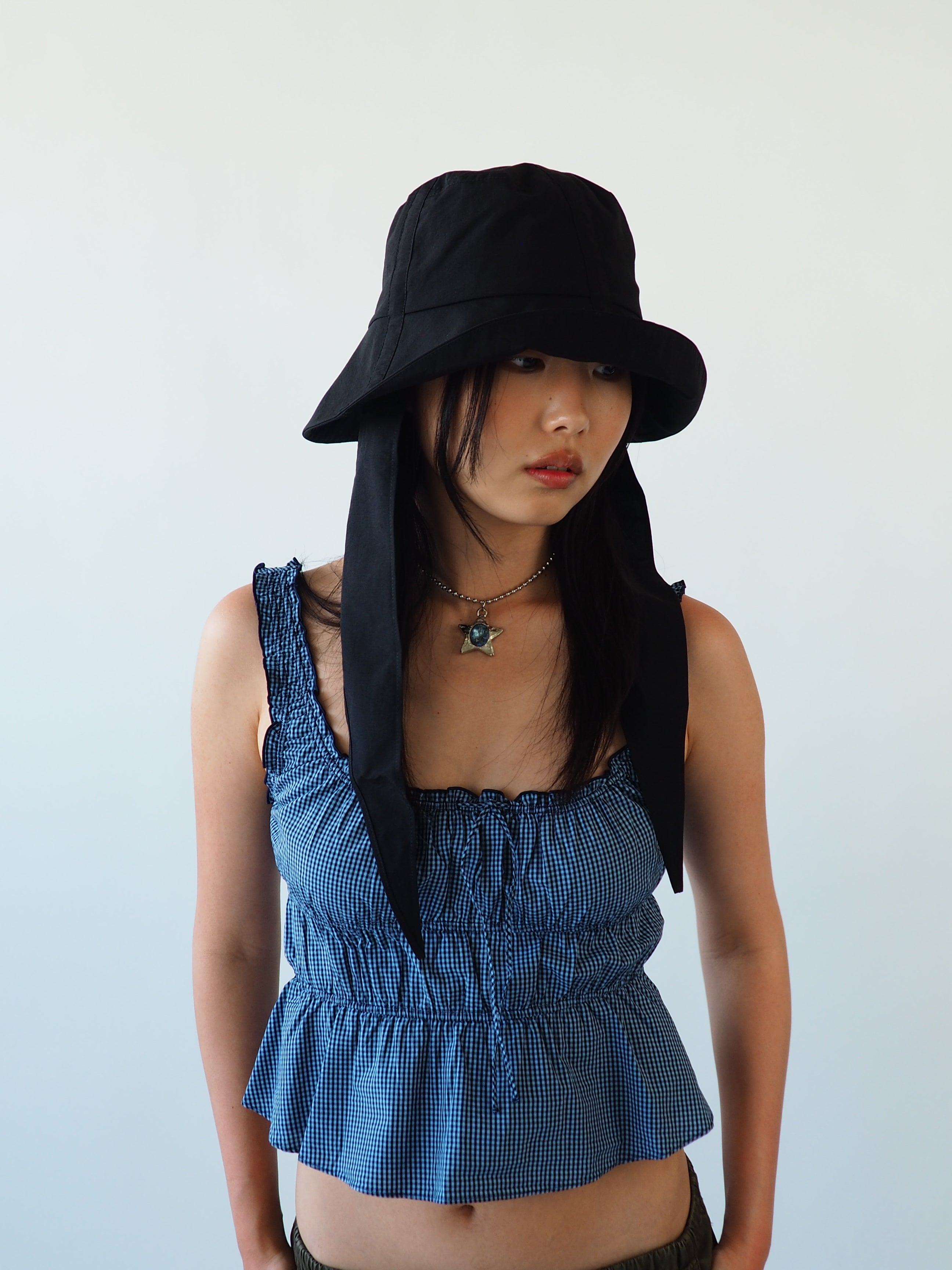 Swim Bucket in Black - CLYDE