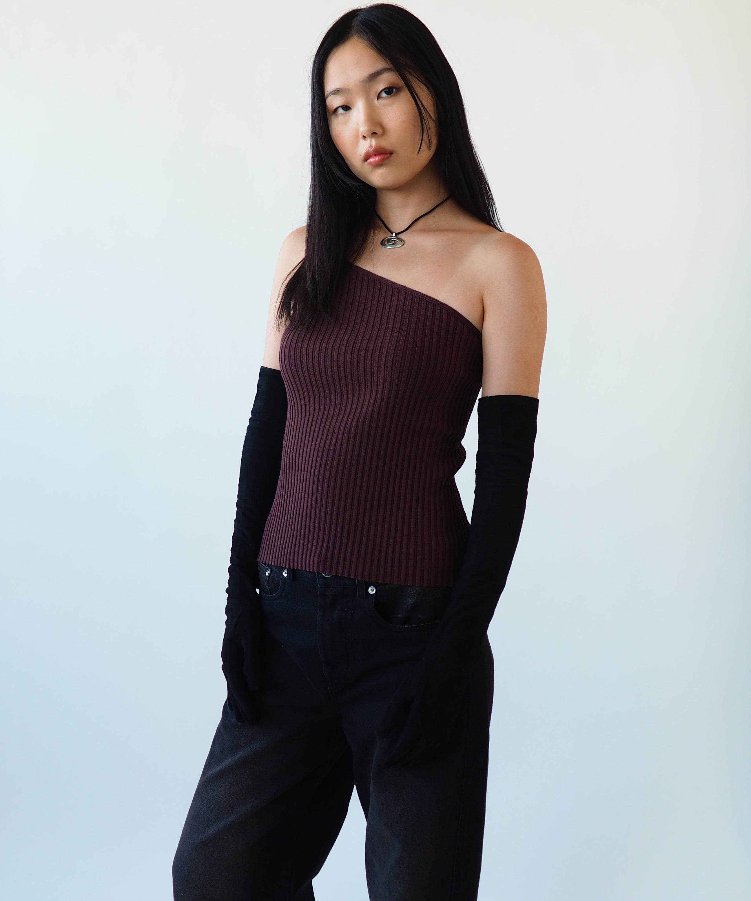 Moonlight Opera Gloves in Black Suede Lambskin - CLYDE