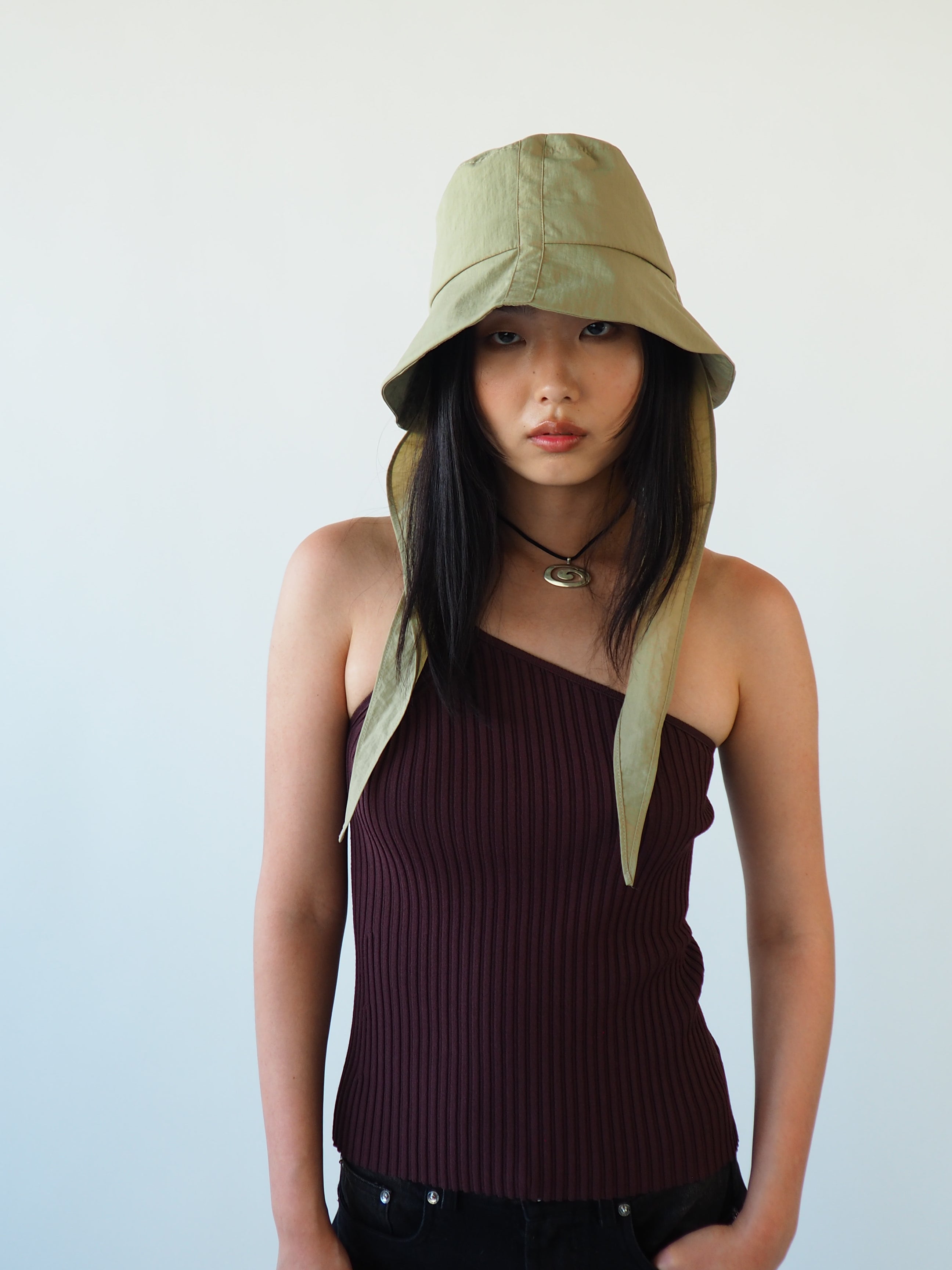 Swim Bucket in Beige - CLYDE