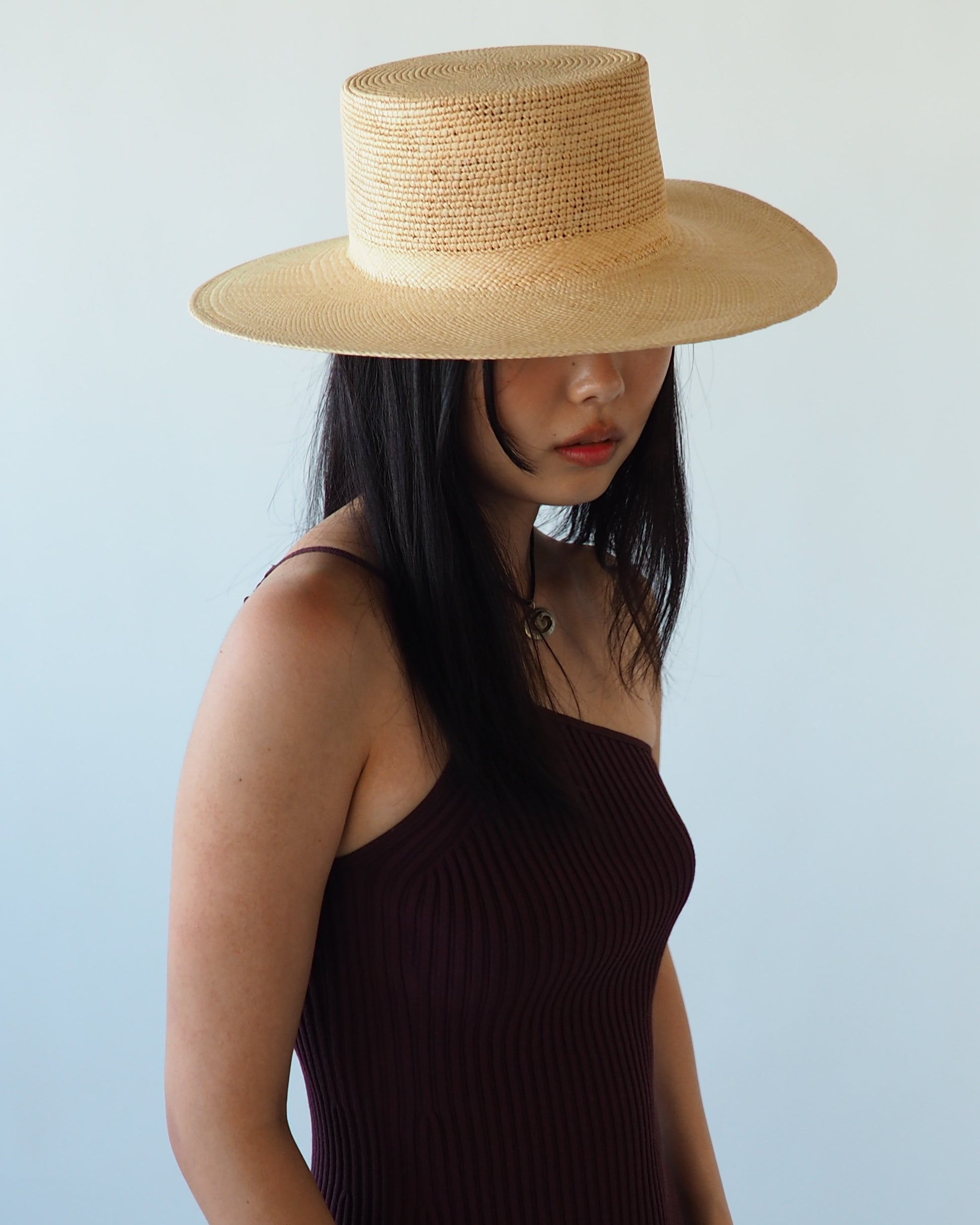 Cielo Hat w. Shade in Tan Toquilla Straw - CLYDE