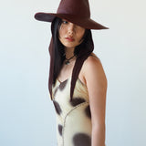 Caro Hat w. Neck Shade in Earth Brown Toquilla Straw