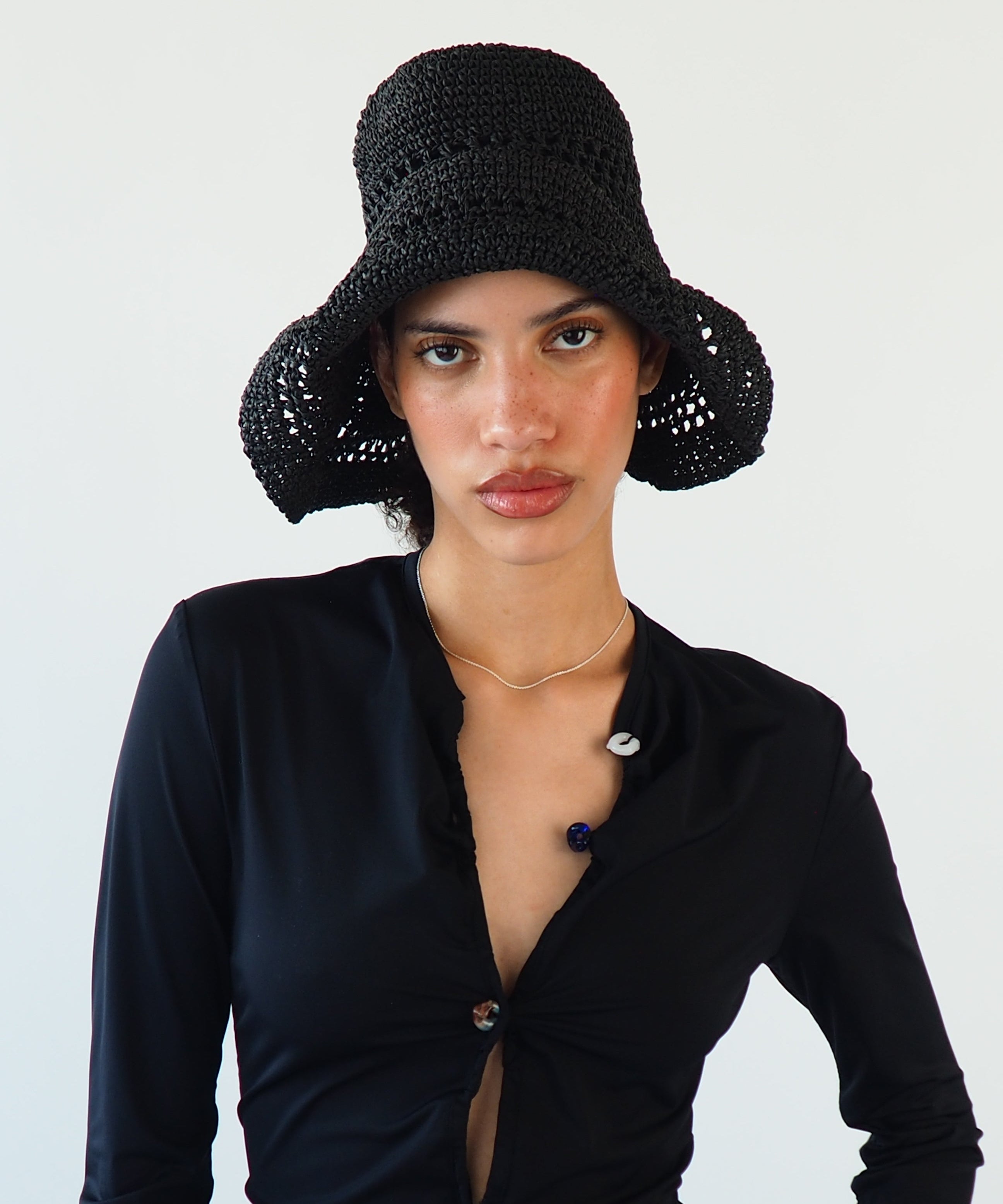 Utopia Hat in Black Seagrass - CLYDE