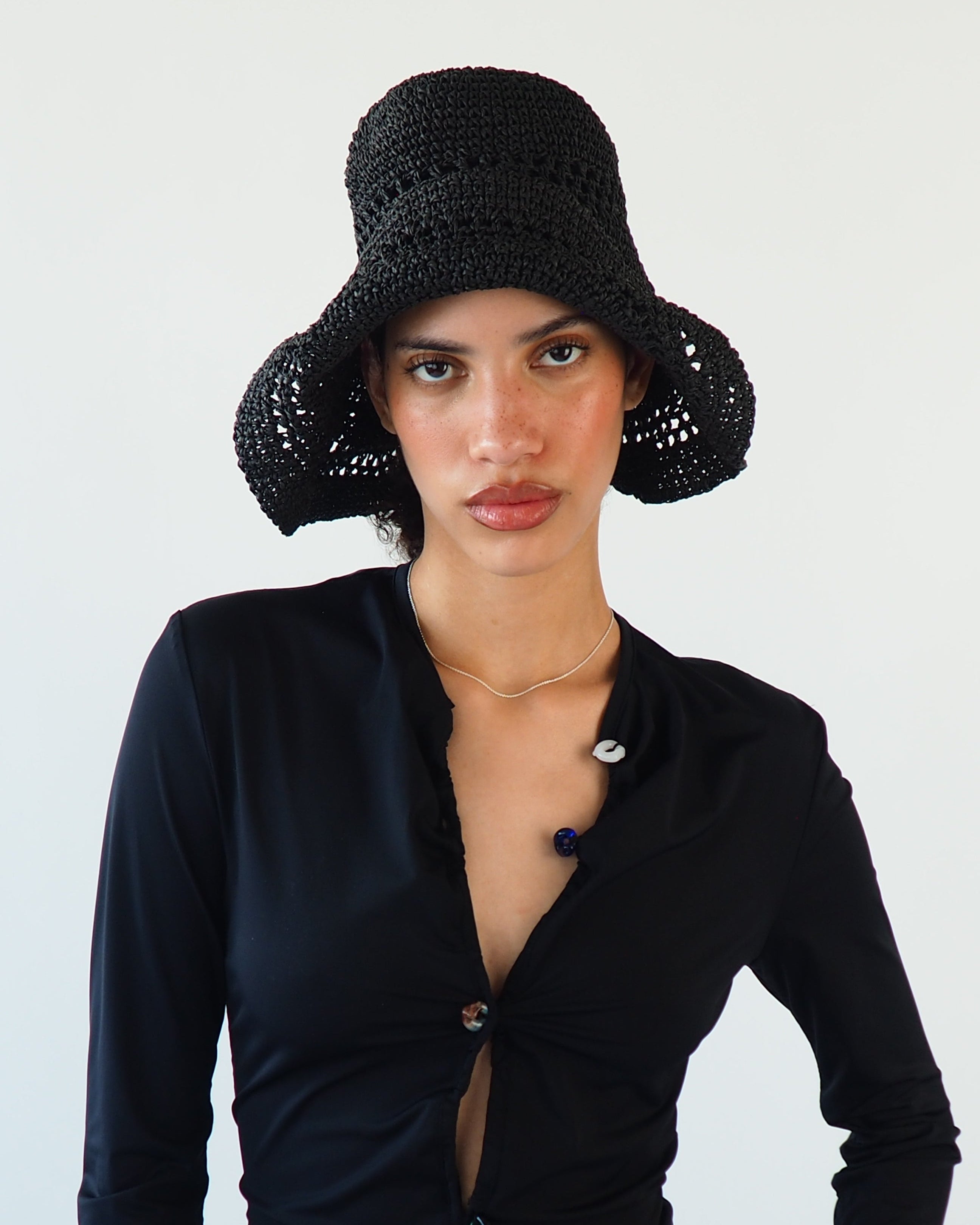 Utopia Hat in Black Seagrass - CLYDE